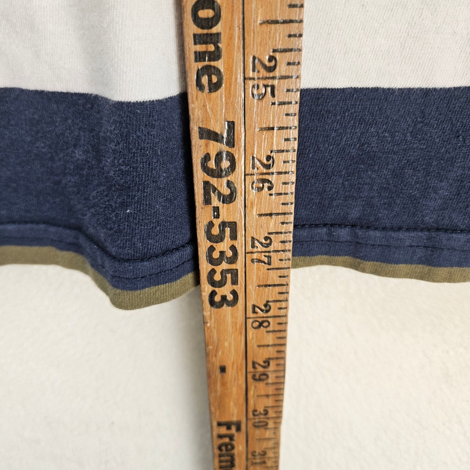 Levi's LEVI'S WORK TO BE DONE MEN'S XXL THICK TSHIRT Size US XXL / EU 58 / 5 - 8 Thumbnail