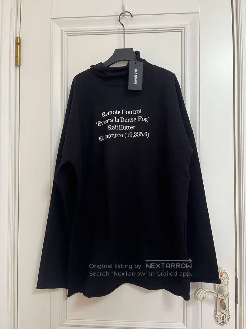 Raf Simons SS06 Raf Simons 'Icarus Surgit' Elbow Cut Out Knitted