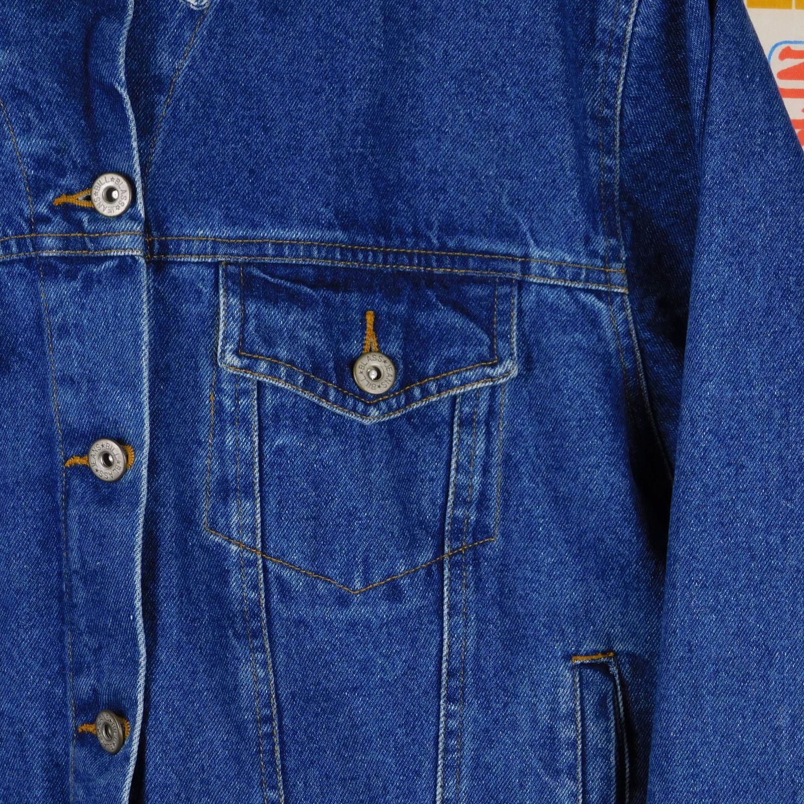 Bill Blass Bill Blass Jeans Denim Jacket Size Petite L Blue Trucker 90s Size L / US 10 / IT 46 - 8 Thumbnail