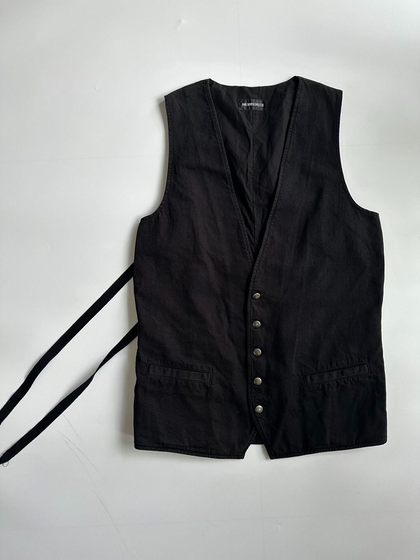 Ann Demeulemeester Ann Demeulemeester Black Vest 22SS Size L / US 10 / IT 46 - 1 Thumbnail