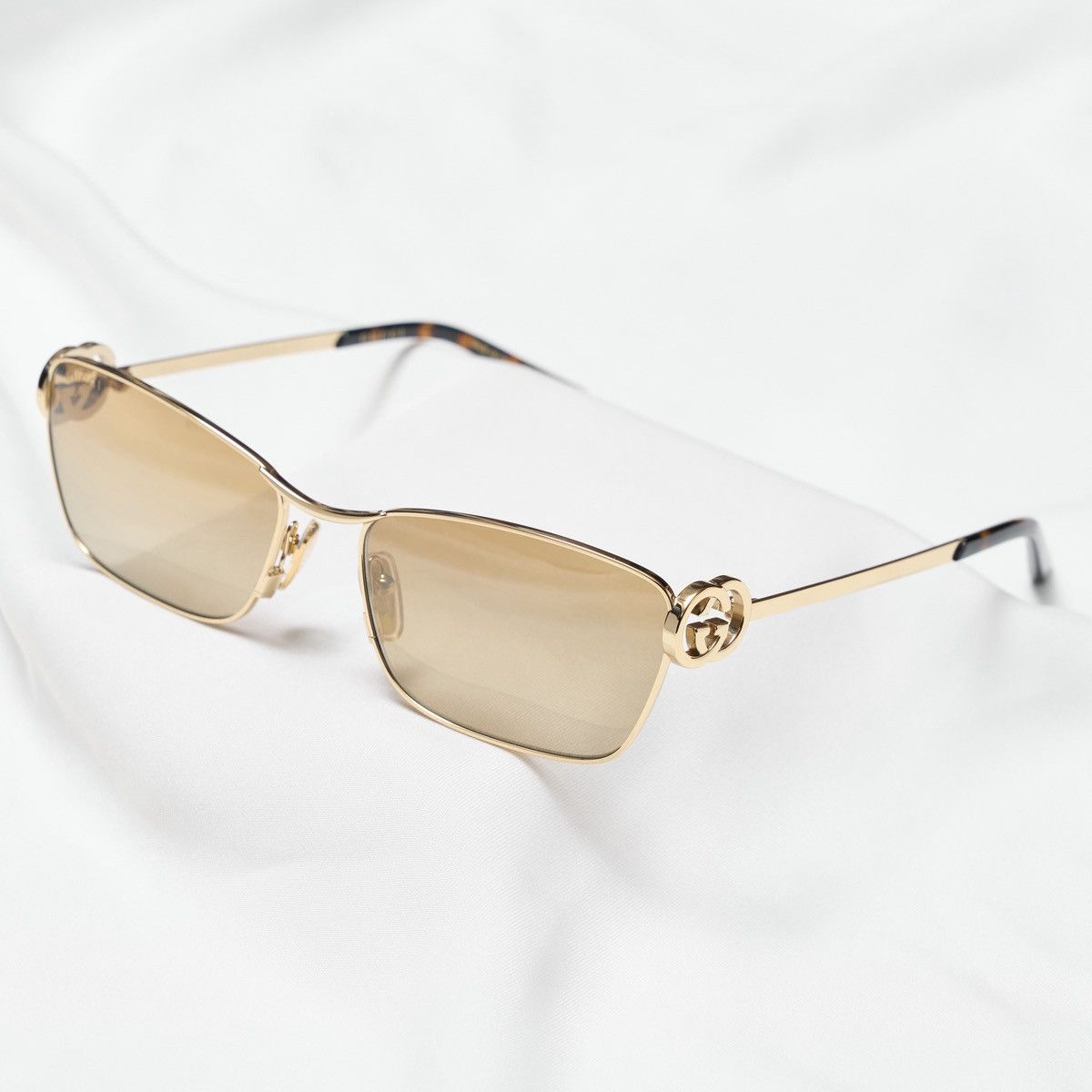 Gucci GUCCI GG2045S 003 SUNGLASSES Size ONE SIZE - 2 Thumbnail
