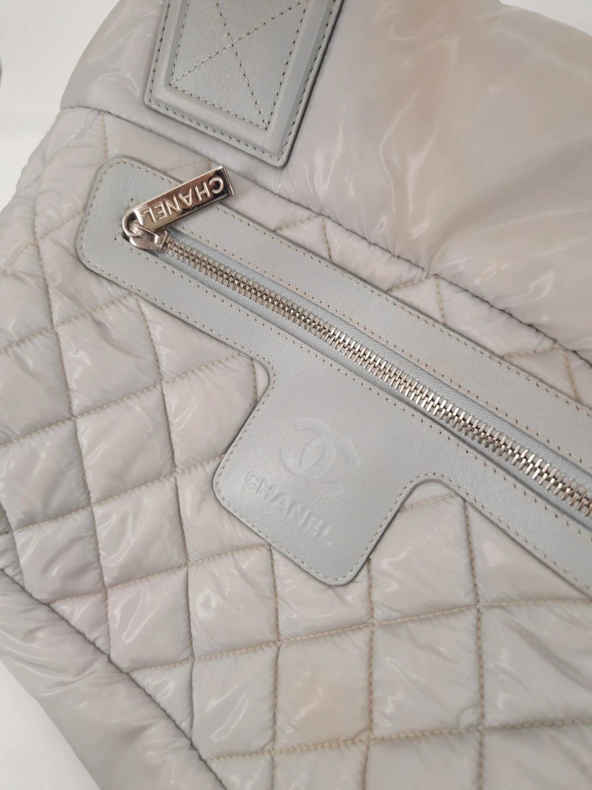 Chanel Chanel Coco Cocoon Tote Quilted Resin-Coated Bag Size ONE SIZE - 18 Thumbnail