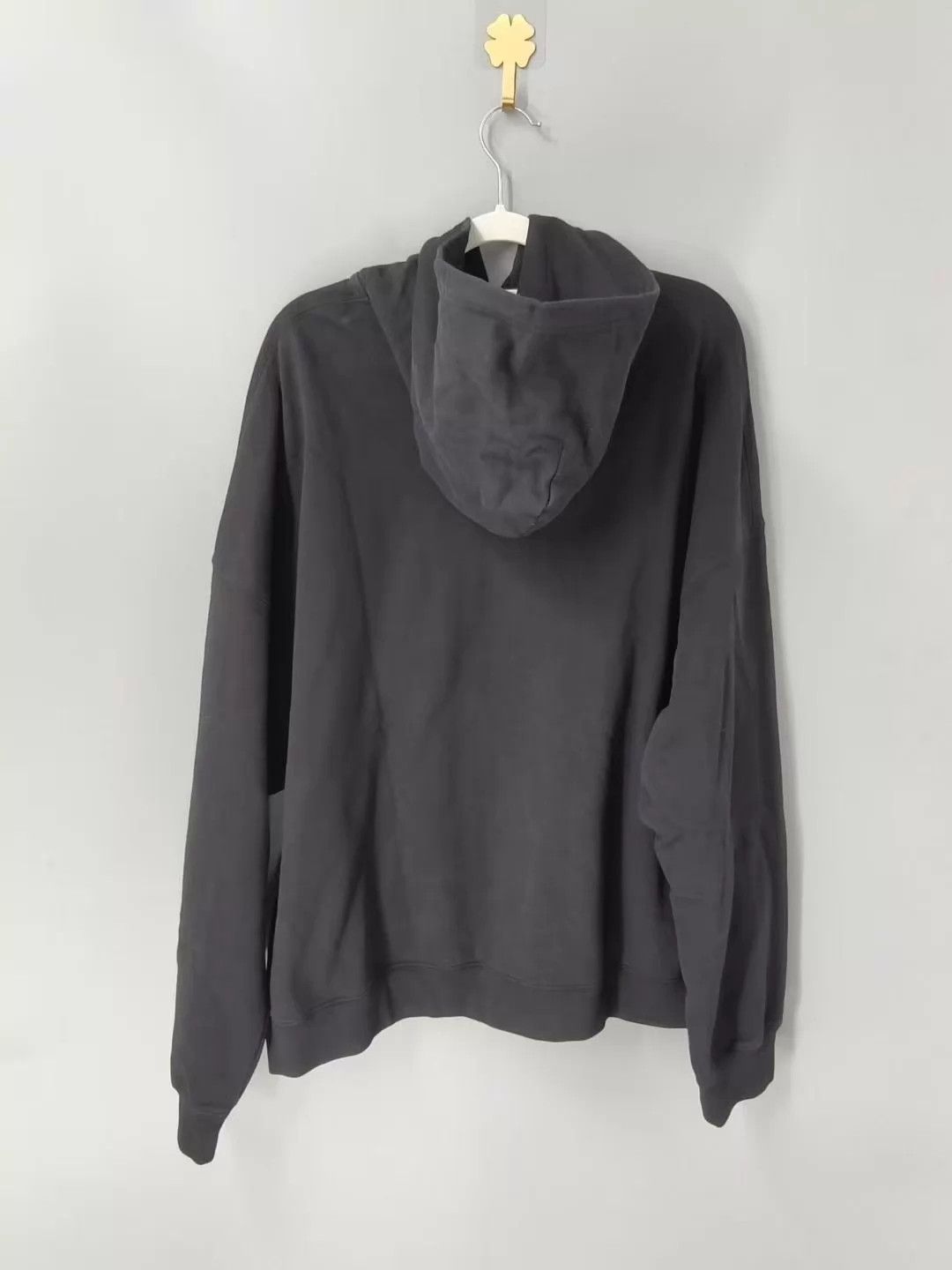 Balenciaga Balenciaga chest embroidered logo black hoodie Size 2 Size US M / EU 48-50 / 2 - 2 Thumbnail
