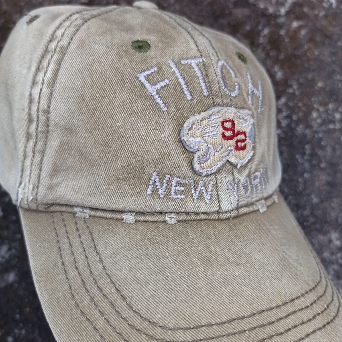 Abercrombie & Fitch Sick distressed wash hat by abercombie new york Size ONE SIZE - 9 Thumbnail