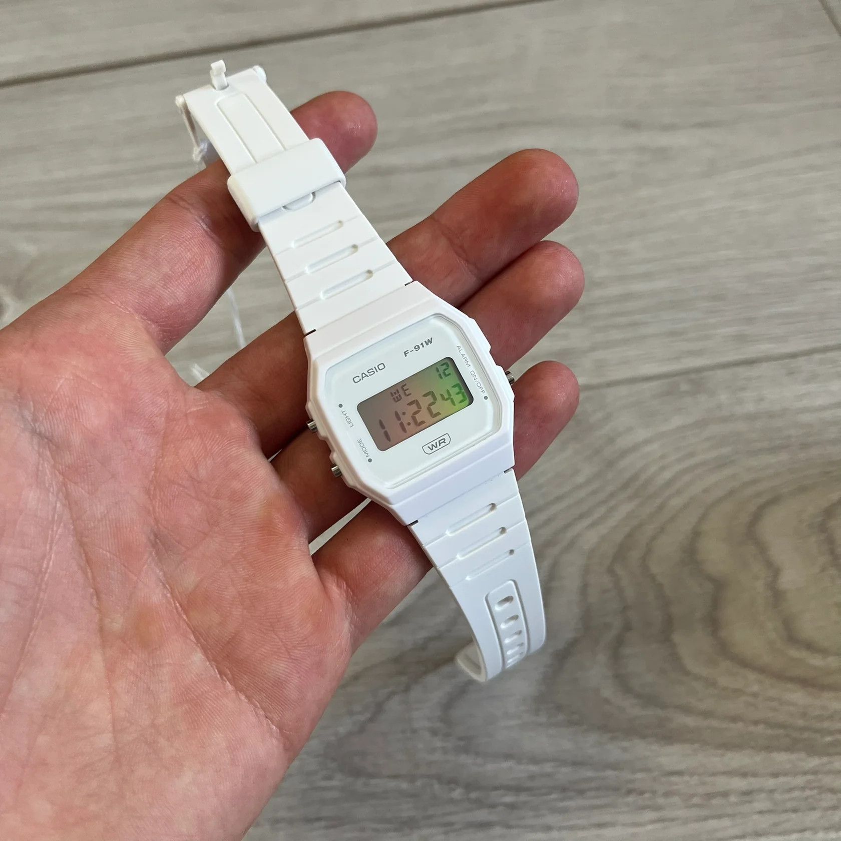Casio Casio f-91W White & Holo "White Crystal" Digital Watch Size ONE SIZE - 4 Thumbnail