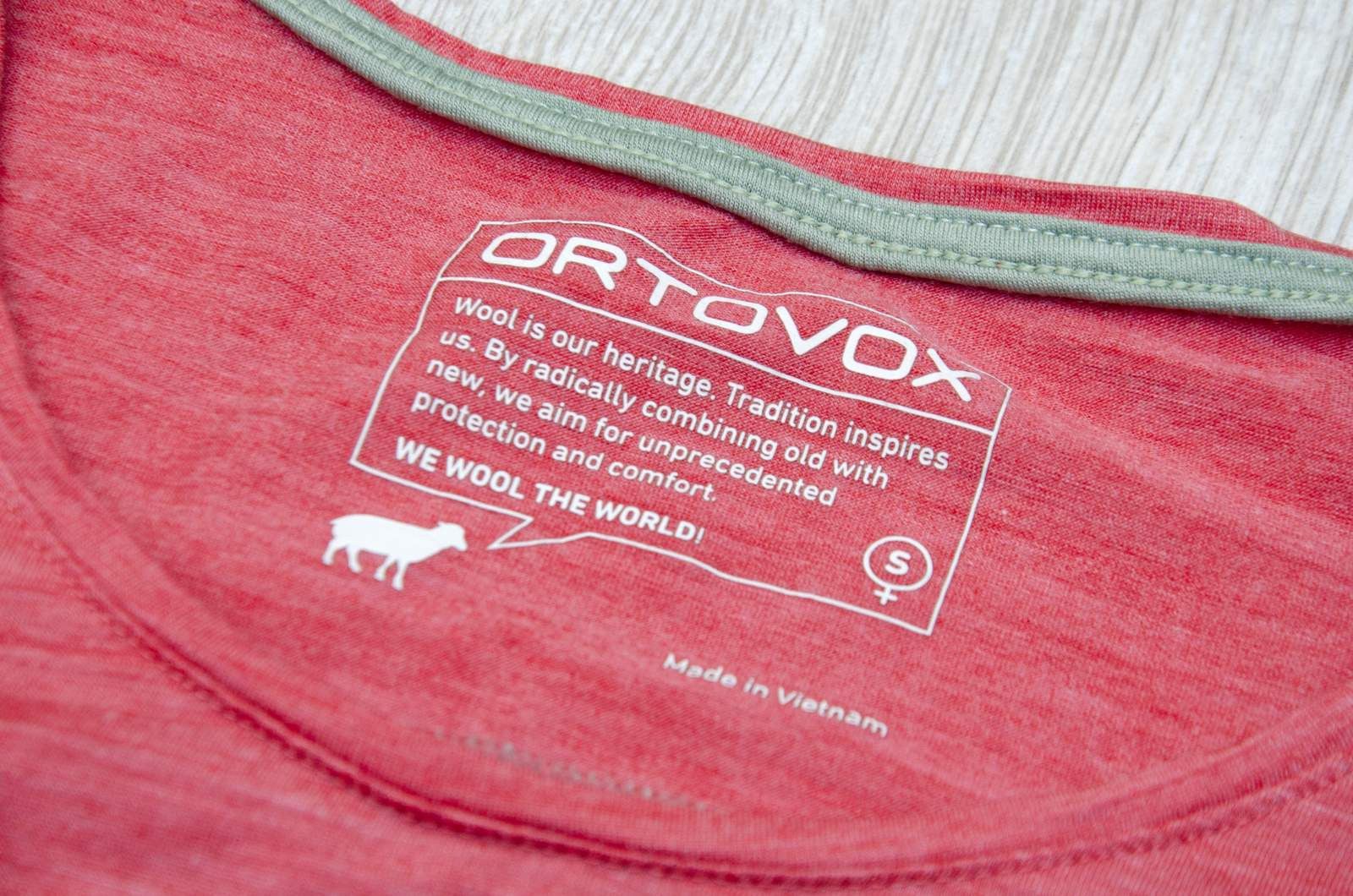 ORTOVOX Ortovox 150 cool logo thermal shirt. Size S Size S / US 4 / IT 40 - 2 Thumbnail