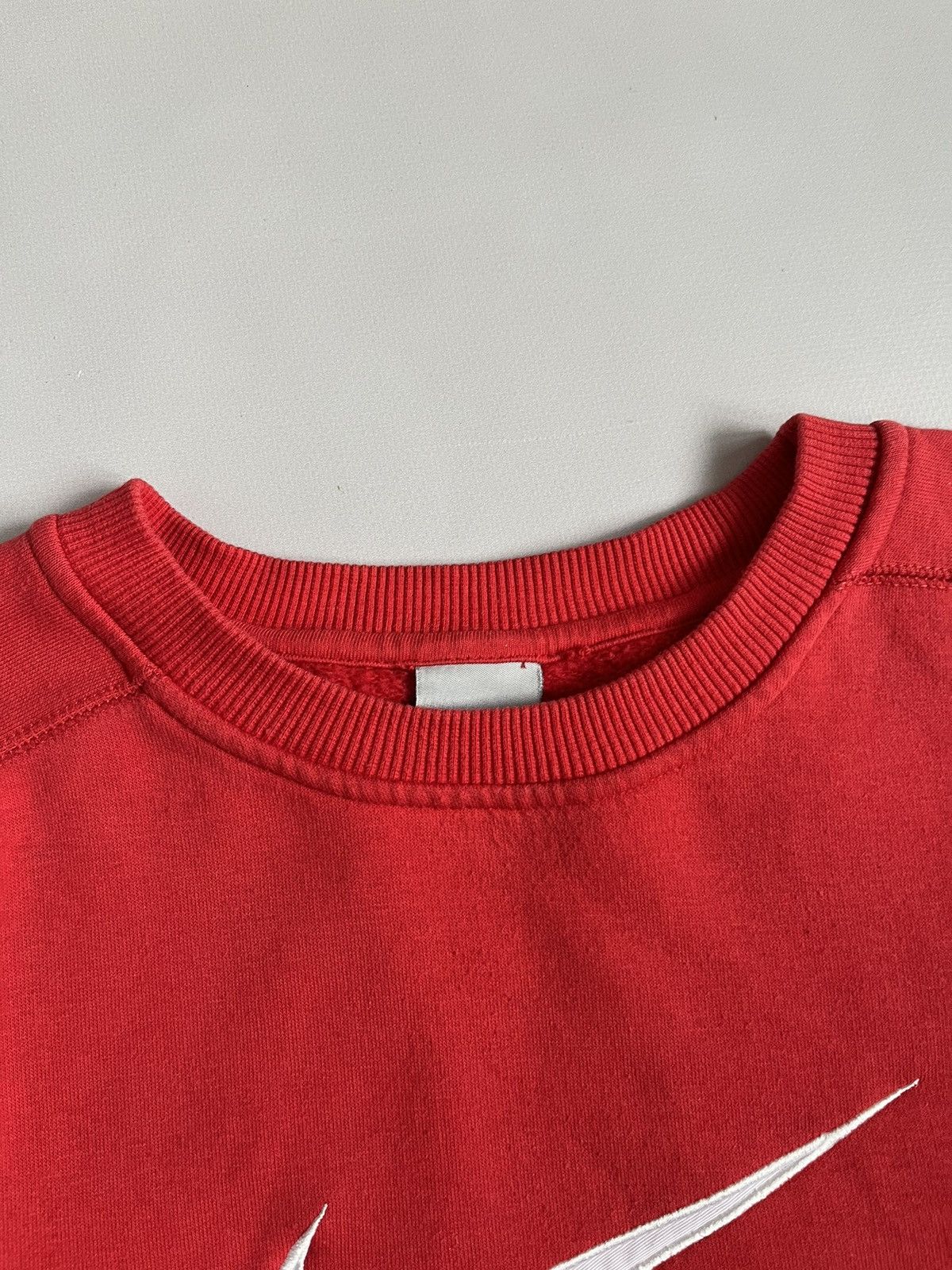 Nike × Vintage Vintage Y2K Unisex Nike Big Swoosh Red Sweatshirt Size US M / EU 48-50 / 2 - 3 Thumbnail