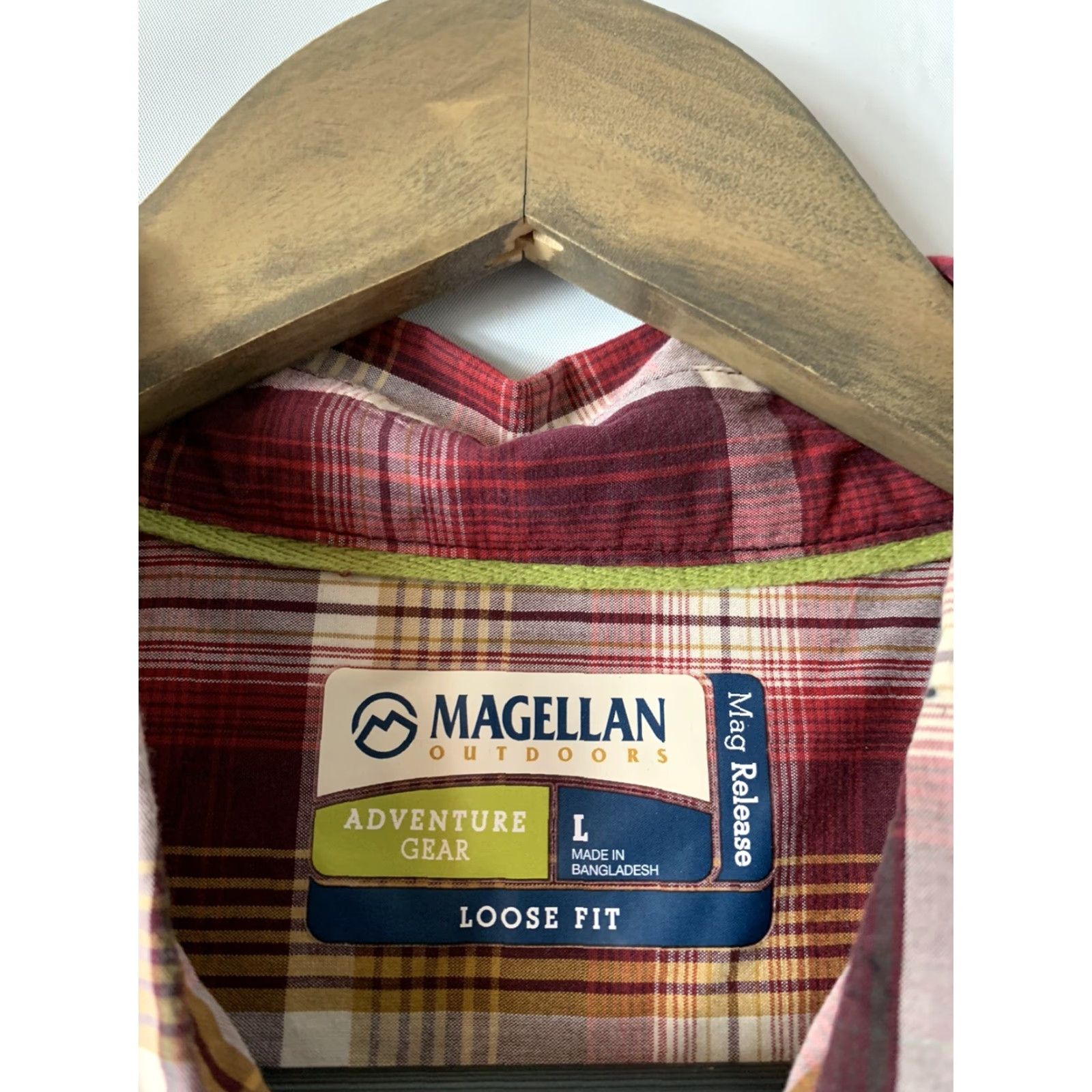 Vintage VINTAGE? Mens Magellan Outdoors Mag Release Plaid Button Front Shirt Size L Loose Fit Size US L / EU 52-54 / 3 - 3 Thumbnail