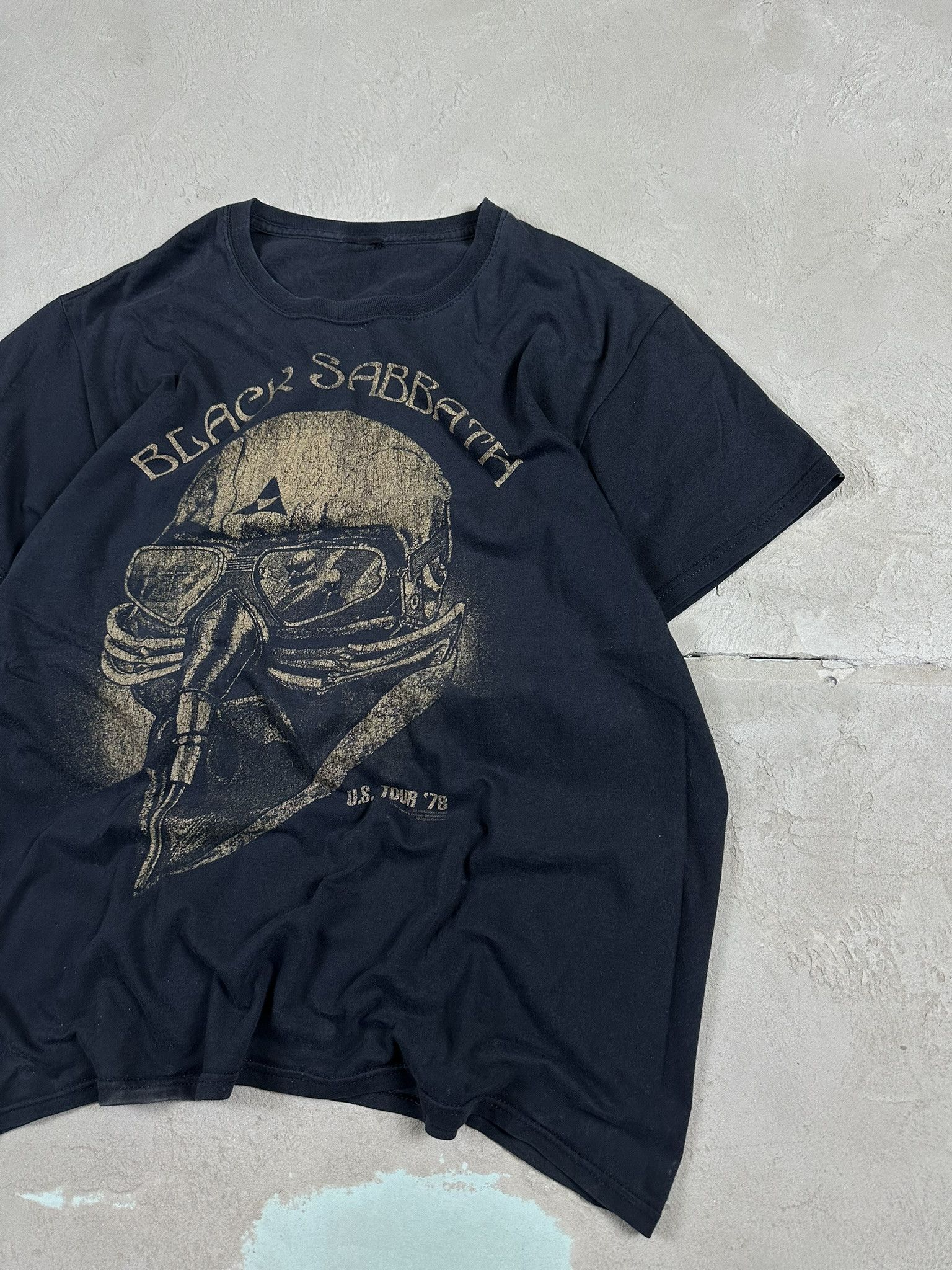 Band Tees Vintage Y2k Black Sabbath US Tour Band Promo T-shirt Size US M / EU 48-50 / 2 - 4 Thumbnail