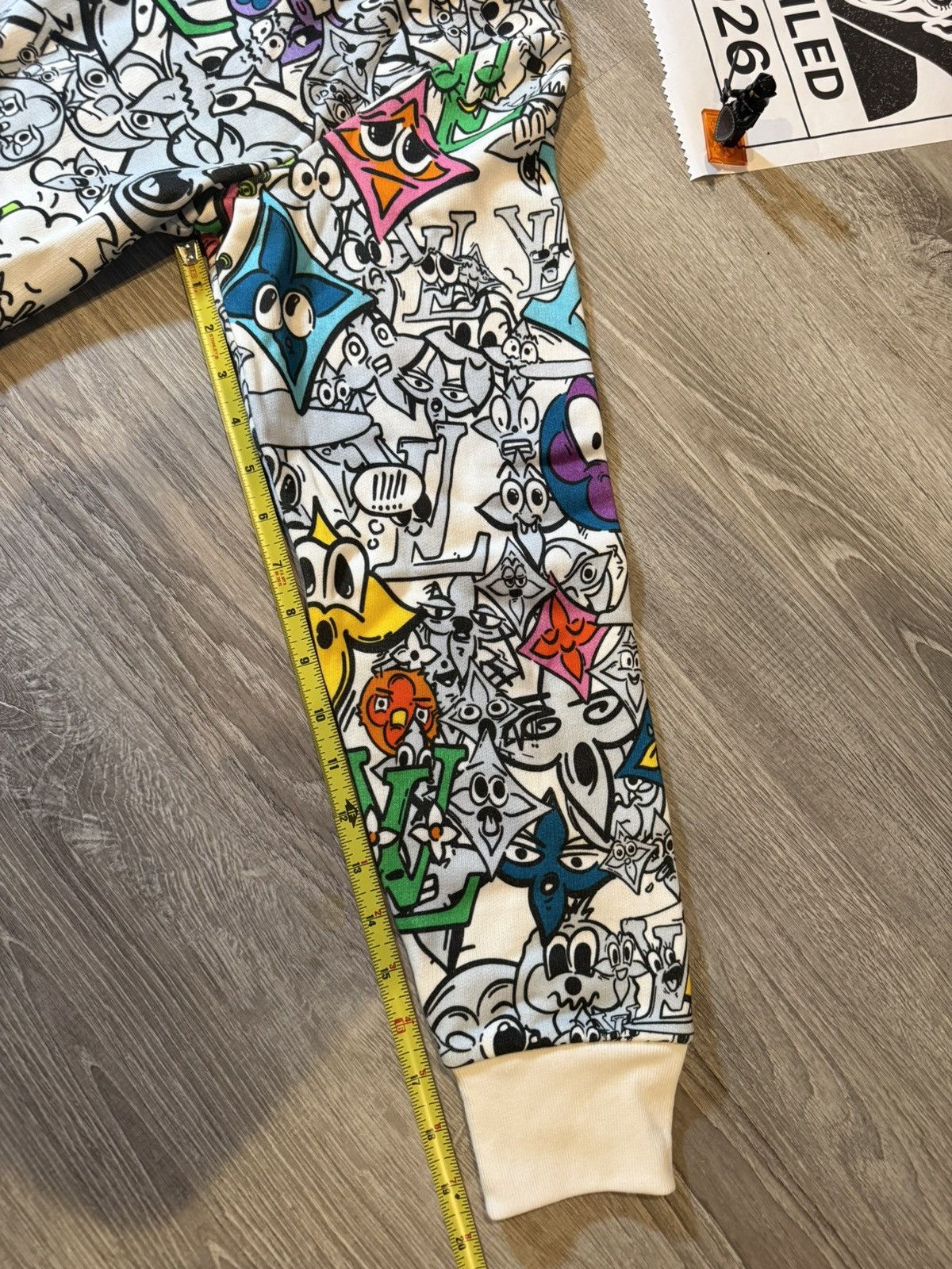 Louis Vuitton RARE Louis Vuitton SS23 Comics Hoodie Size US L / EU 52-54 / 3 - 6 Thumbnail