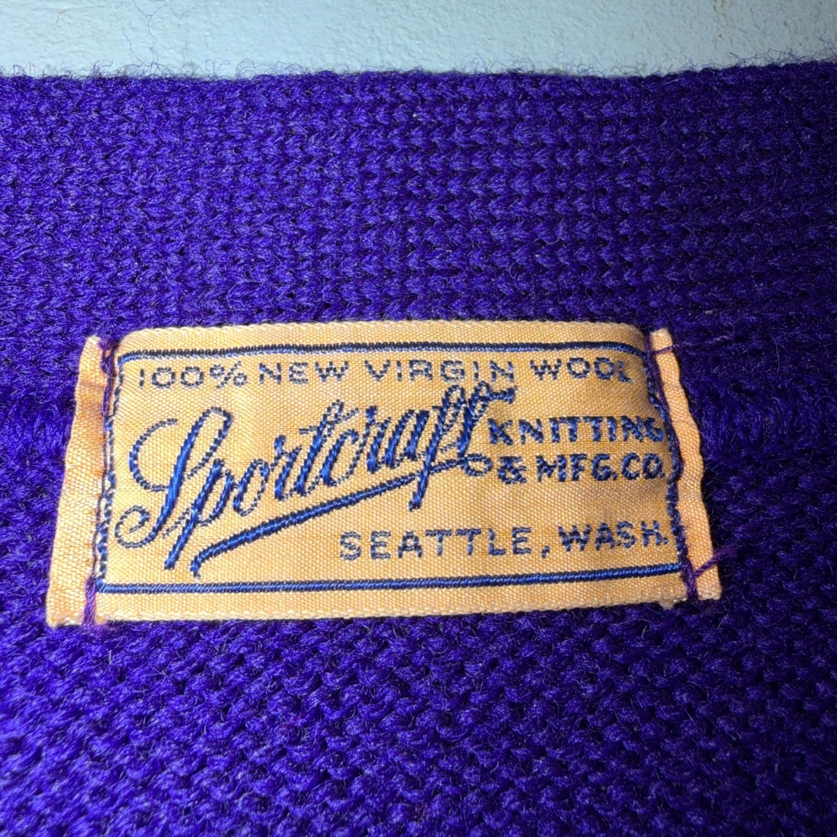 Vintage VINTAGE Sportcraft Knitting Cardigan Purple Wool College School Varsity Pullover Sweater Mens M Long Sleeve Size US M / EU 48-50 / 2 - 3 Thumbnail