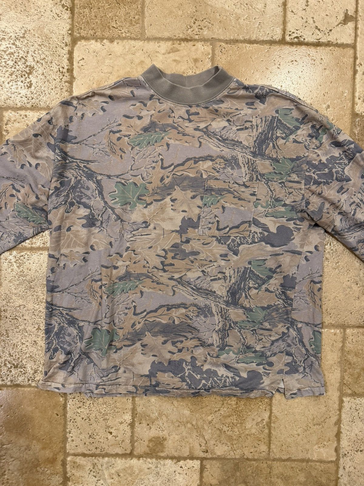 Yeezy Yeezy Season 4 Kanye West Real Tree Camo Long Sleeve T-Shirt Size US M / EU 48-50 / 2 - 4 Thumbnail