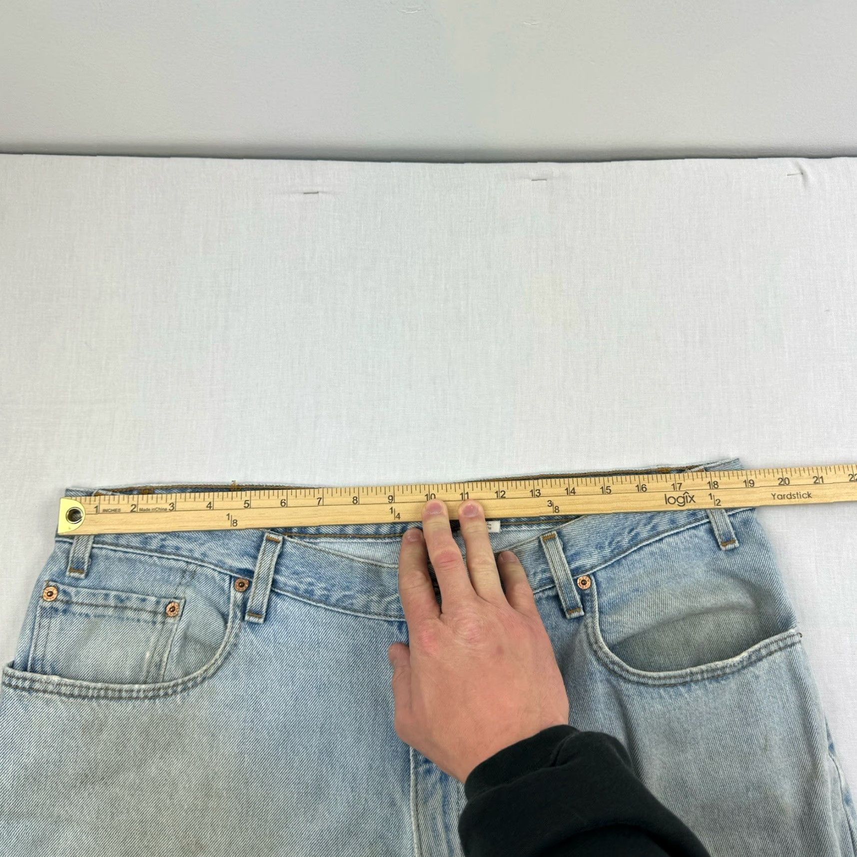 Levi's VINTAGE Levi's 560 Jeans Mens Regular 38x30 Blue Loose Fit Tapered Grunge 90s USA Stains Size US 38 / EU 54 - 6 Thumbnail