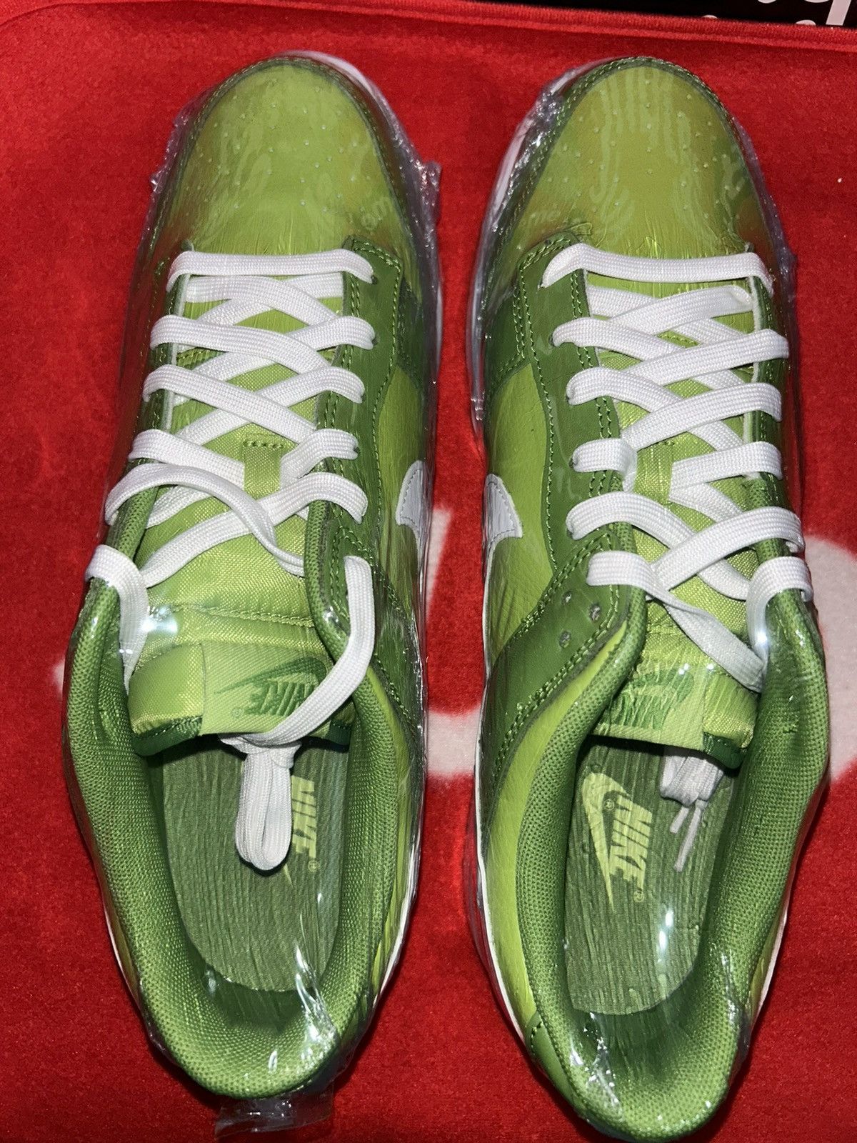 Nike Nike Dunk Low Chlorophyll DJ6188-300 size 12 NEW Size US 12 / EU 45 - 4 Thumbnail