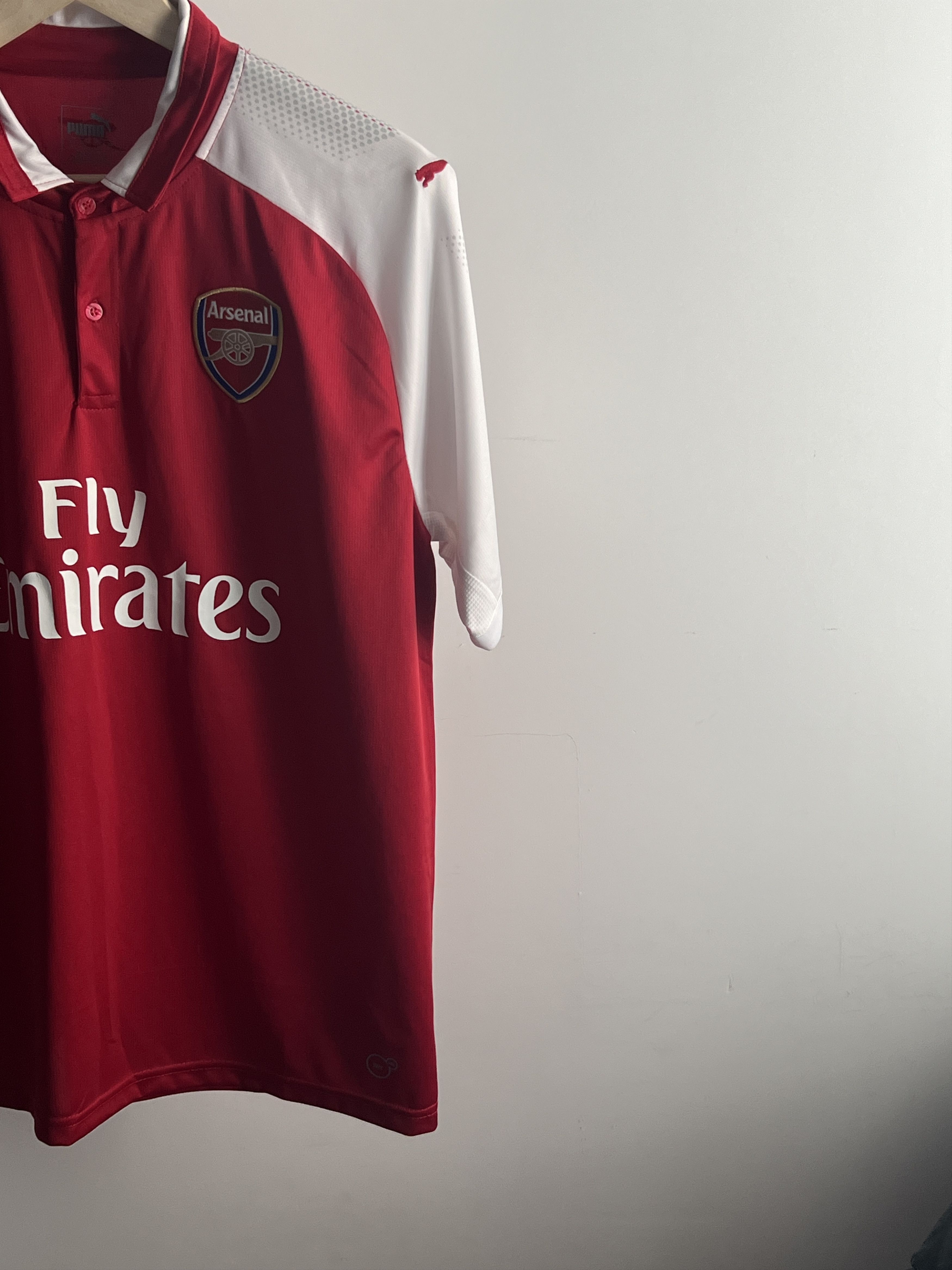 Puma × Vintage Soccer Jersey Puma FC Arsenal London 2017/18 Home Football Size US L / EU 52-54 / 3 - 2 Thumbnail
