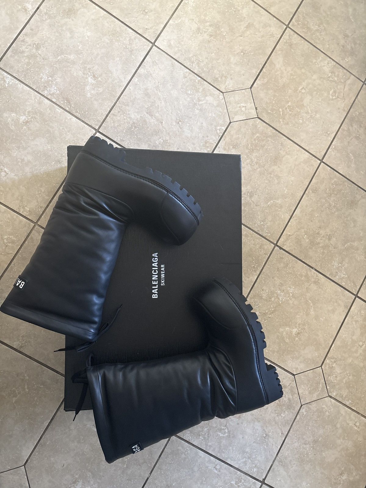 Balenciaga Balenciaga alaska high boot black calfskin leather 41 42 Size US 9 / EU 42 - 4 Thumbnail