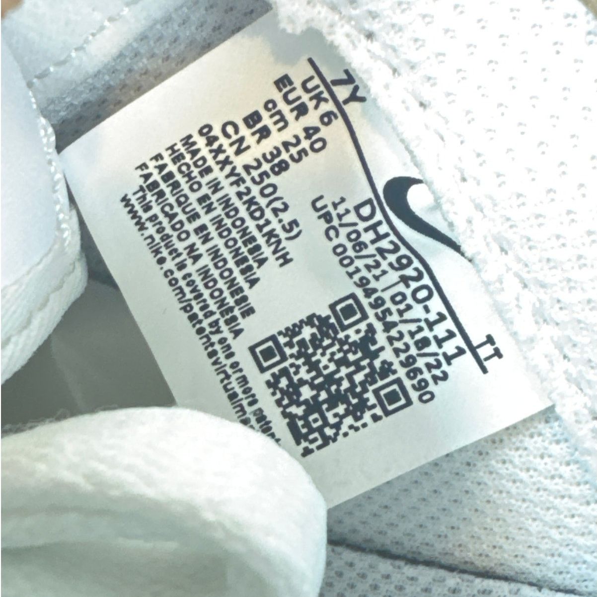 Nike Nike Air Force 1 Low Triple White Shoes Size 7Y/W Size 8.5 Size US 8.5 / IT 38.5 - 11 Thumbnail