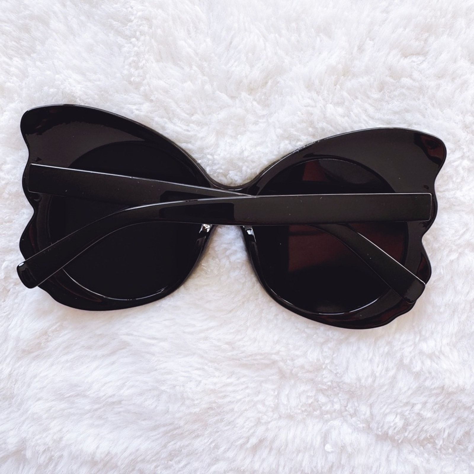 Other Eliza Black Butterfly-shaped Sunglasses Size ONE SIZE - 13 Thumbnail