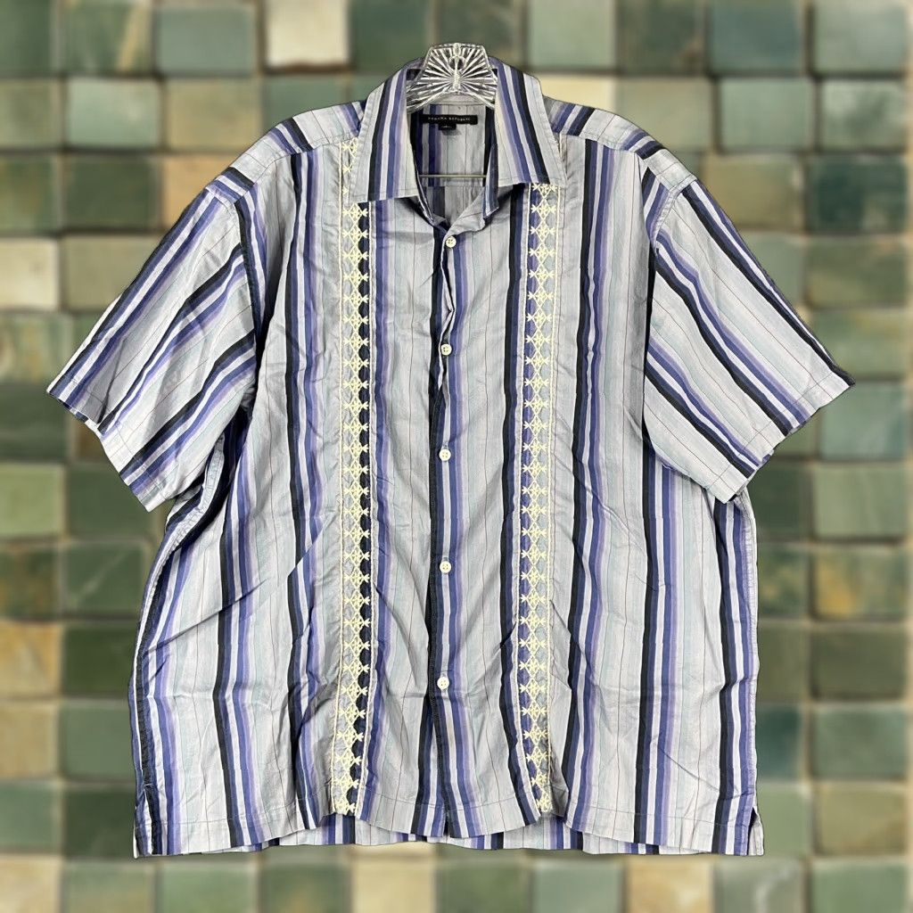 Banana Republic BANANA REPUBLIC Men's L Short Sleeve Striped Button-Up Shirt Multicolor Embroidered Size US 33 - 1 Thumbnail