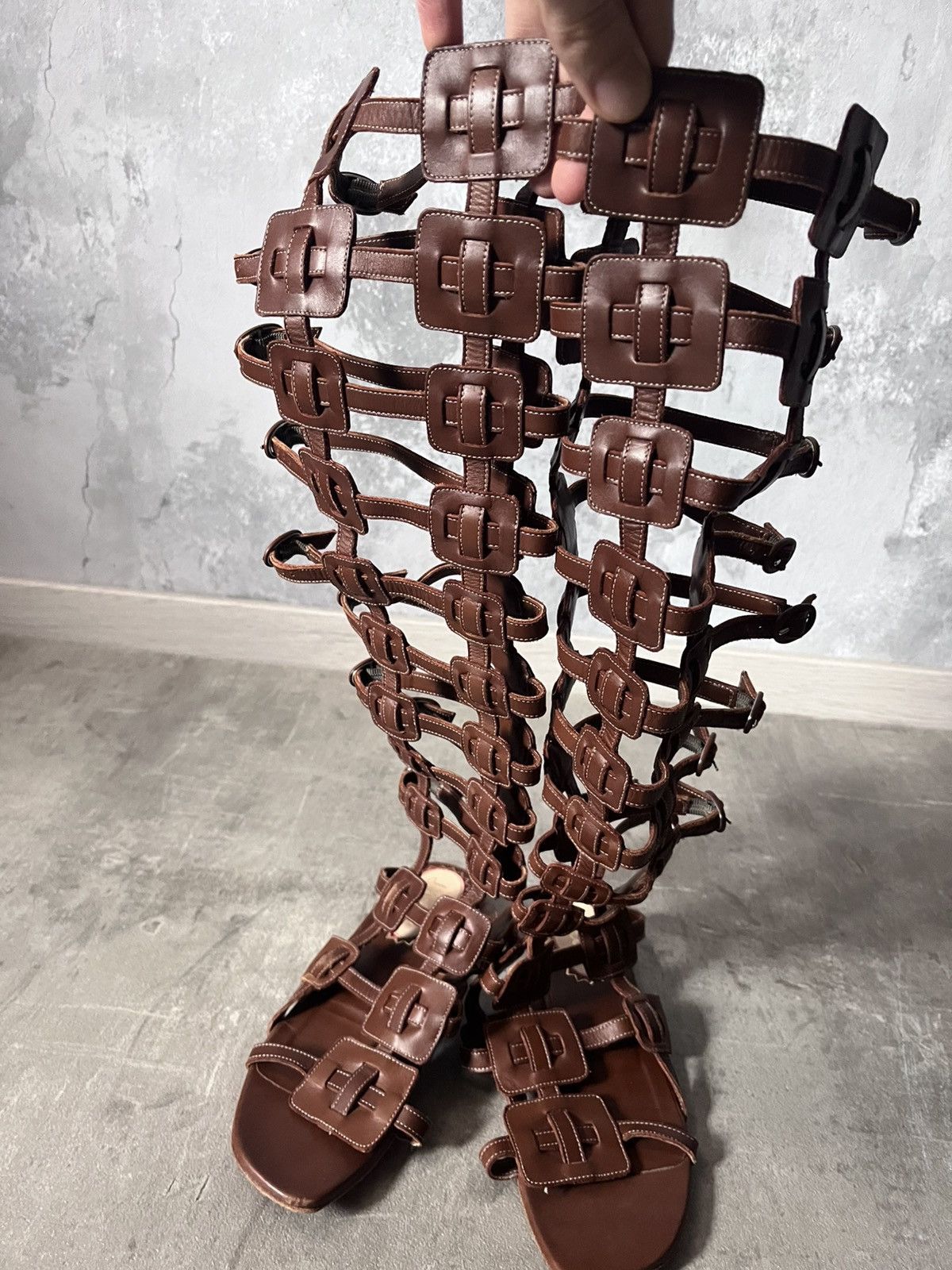 Christian Louboutin Christian Louboutin Gladiator Sandals brown leather Size US 7.5 / IT 37.5 - 4 Thumbnail