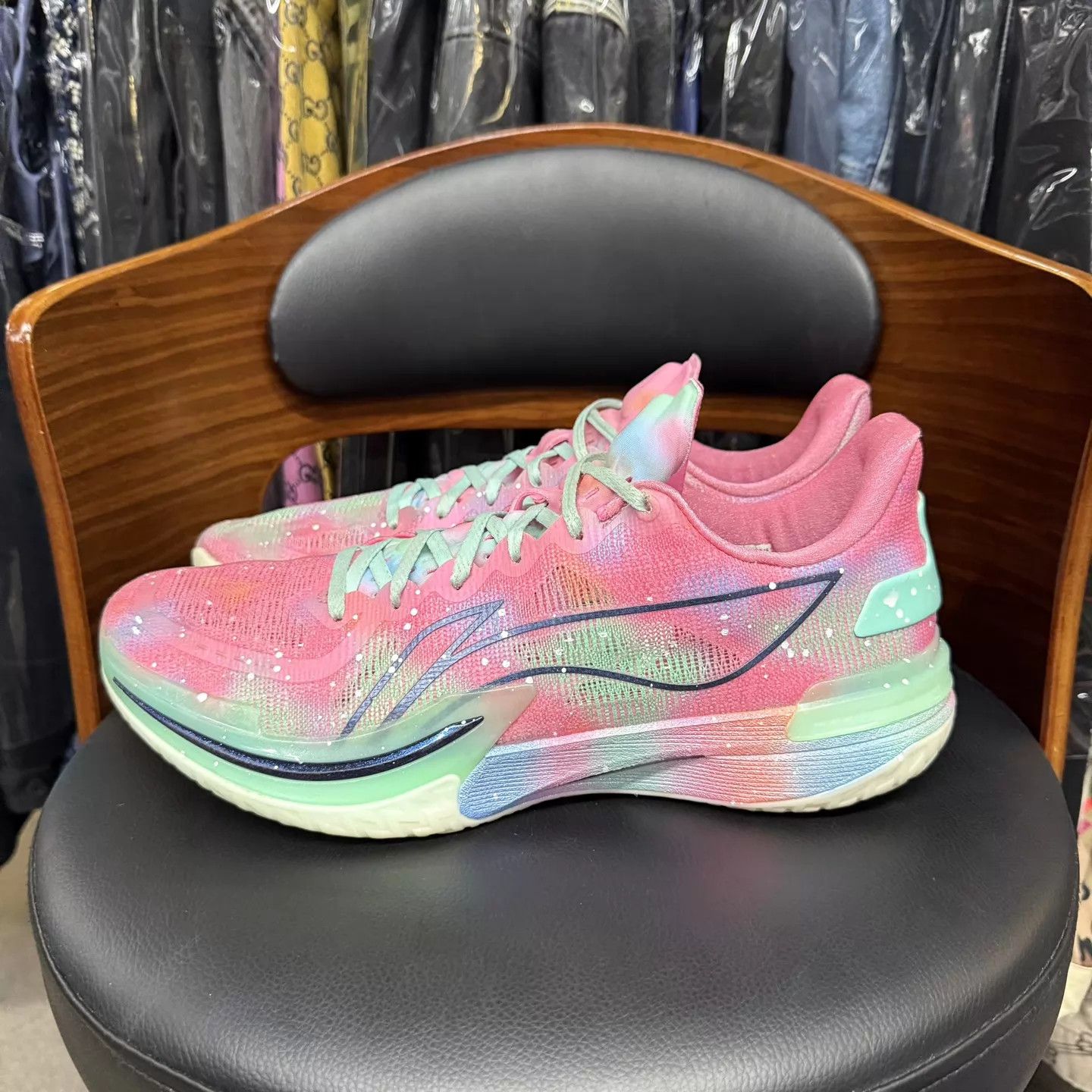 Li-Ning LiNing Gamma Sweet Universe Carbon Bèng Fluo Pink Size US 13 / EU 46 - 6 Thumbnail
