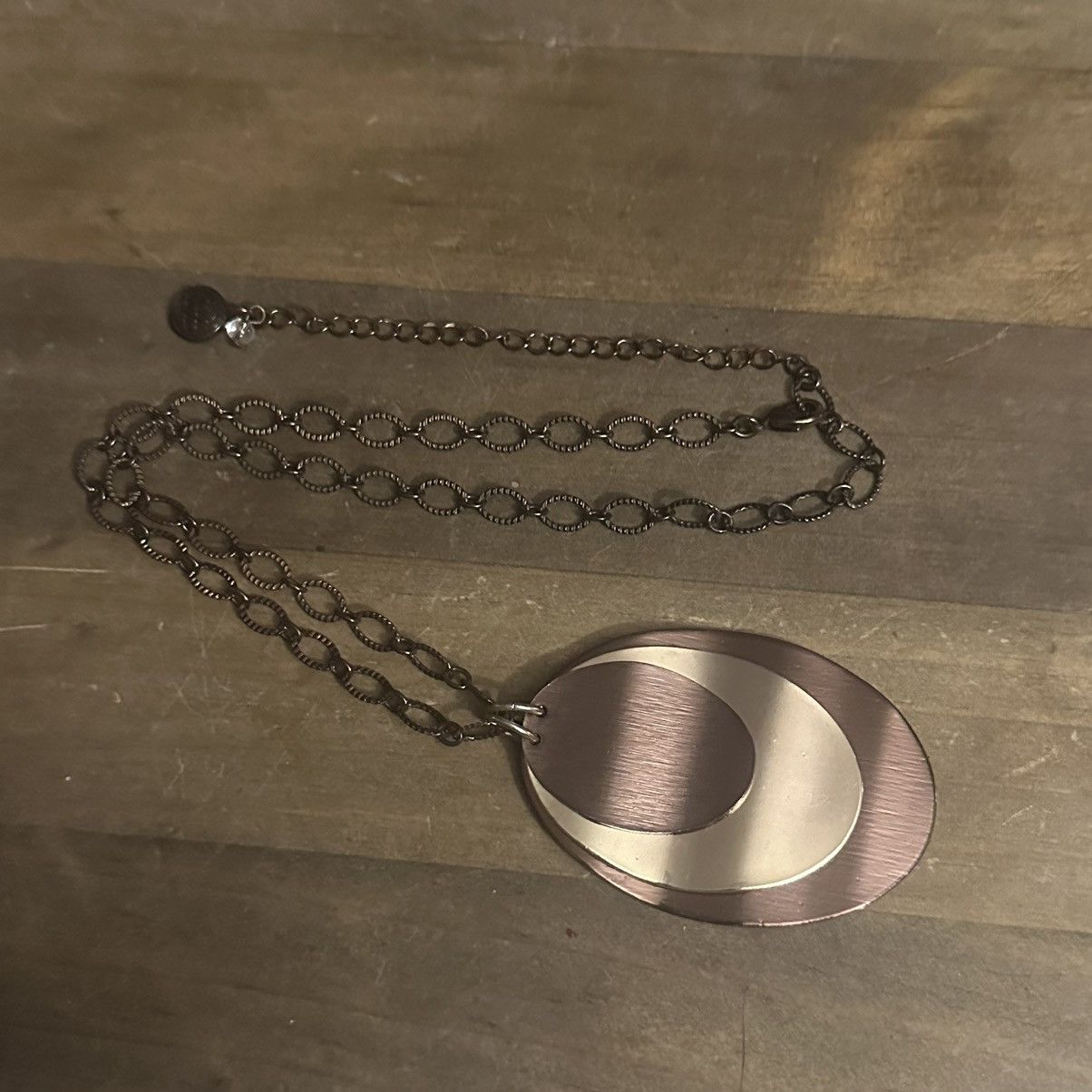Bill Blass Bill Blass copper layered medallion pendant necklace Size ONE SIZE - 2 Thumbnail