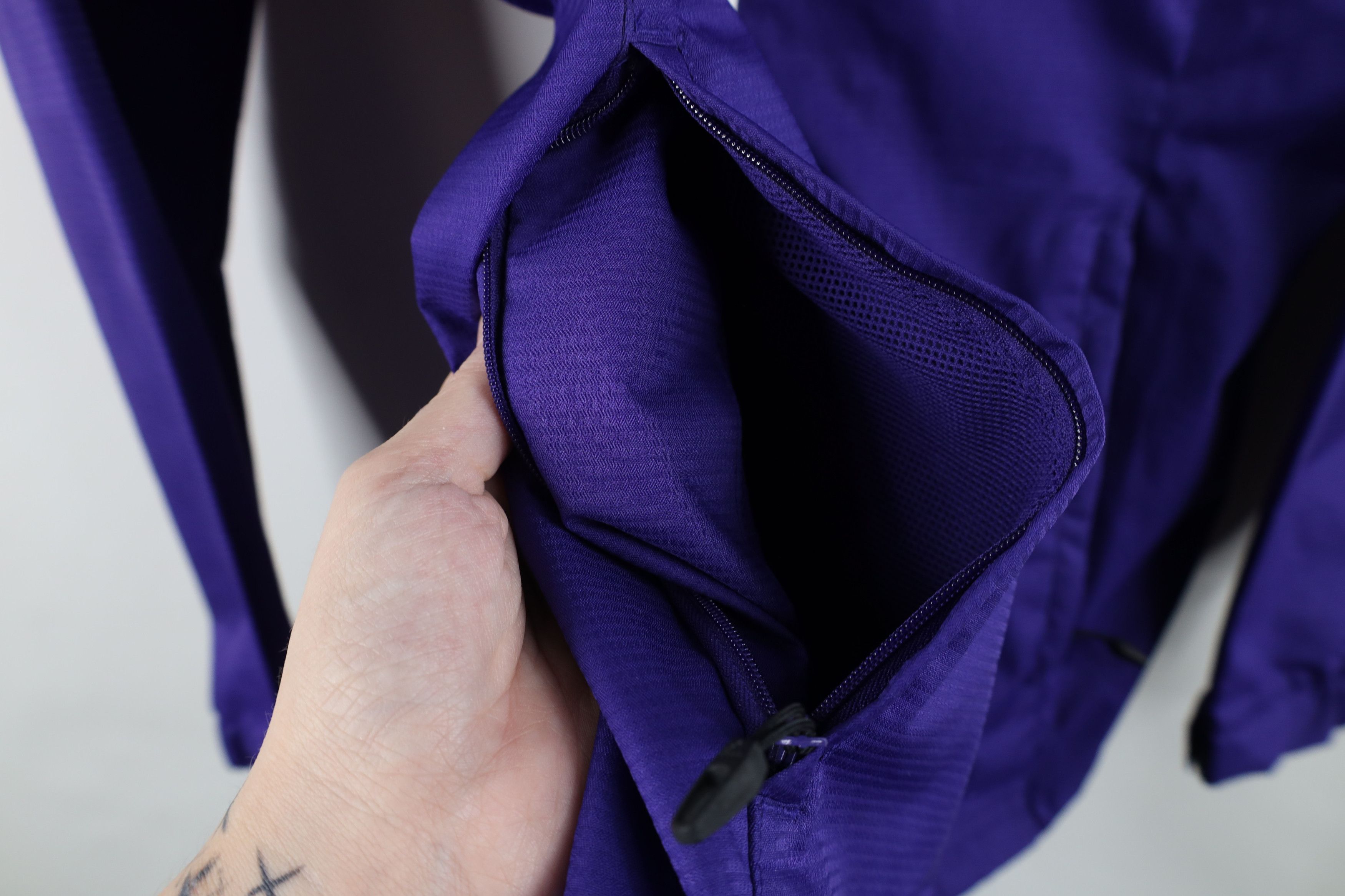 Adidas Vintage Adidas Spell Out Full Zip Hooded Jacket Purple White Size M / US 6-8 / IT 42-44 - 7 Thumbnail