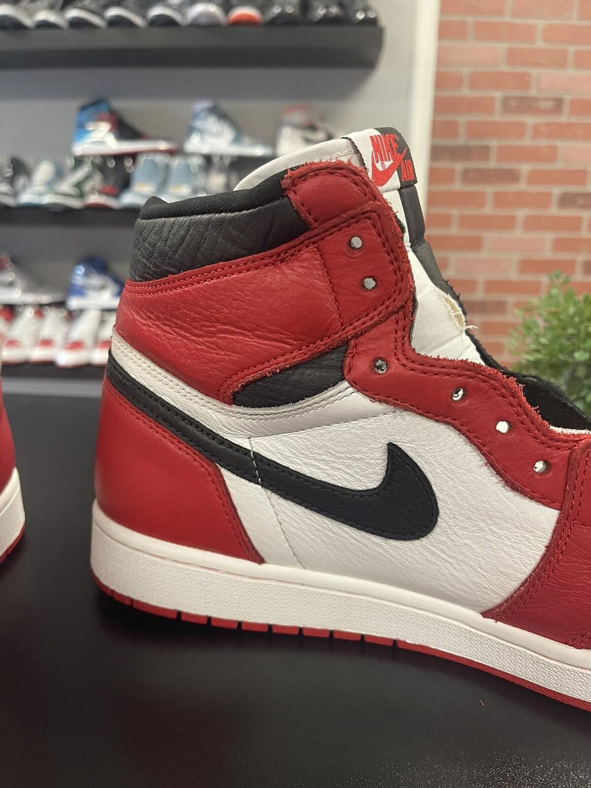 Jordan Brand Size 11.5 - Jordan 1 Retro High OG NRG Homage to Home 2018 Size US 11.5 / EU 44-45 - 11 Thumbnail
