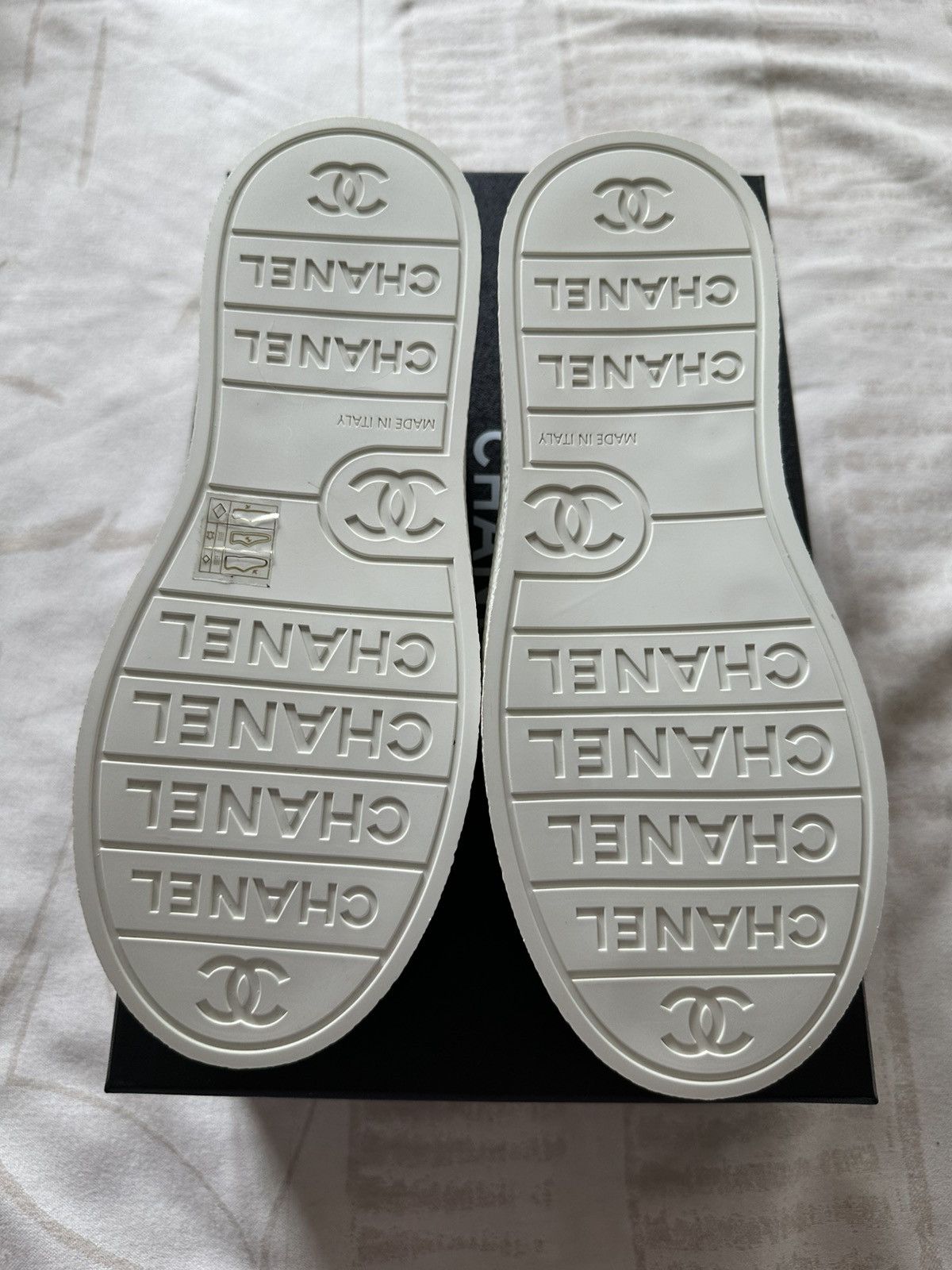 Chanel chanel round-toe chunky sneakers size 37.5 Size US 7.5 / IT 37.5 - 8 Thumbnail