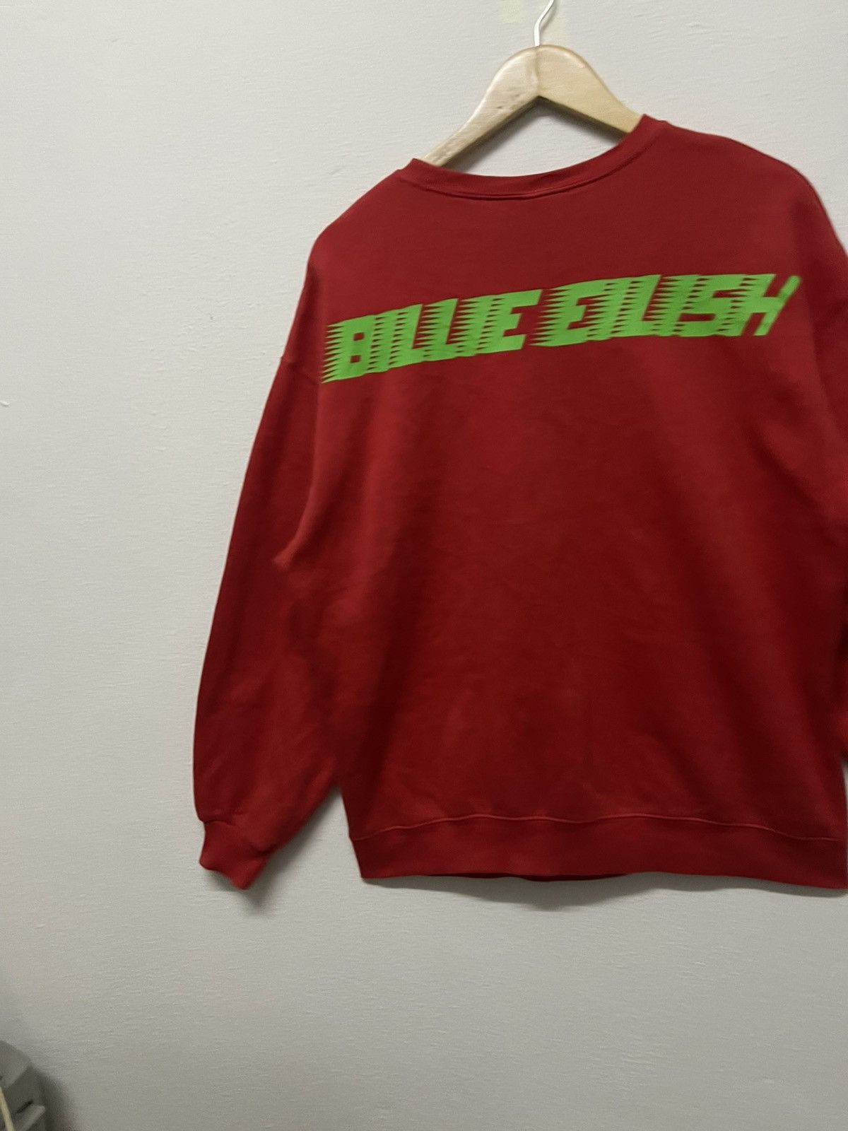 Billie Eilish × Divided × Vintage 2020 BILLIE EILISH SWEATSHIRT BIG PRINT FRONT SPELLOUT BACK Size US M / EU 48-50 / 2 - 17 Thumbnail