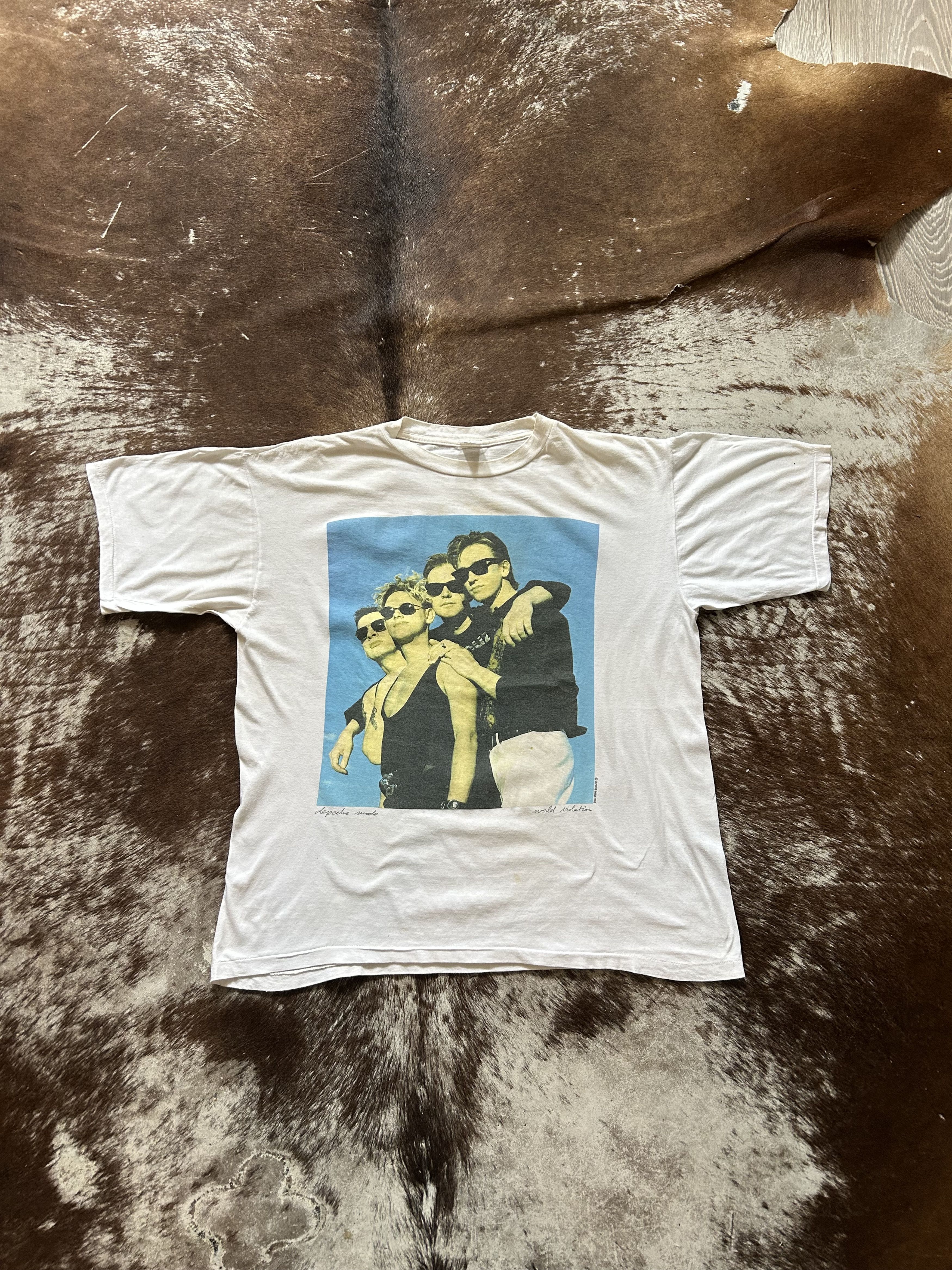 Vintage 1990 Depeche Mode World Violation tour t shirt Size US XL / EU 56 / 4 - 1 Thumbnail