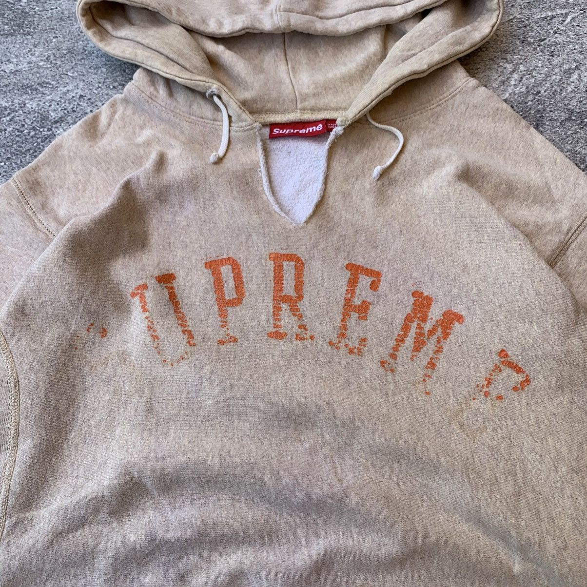 Supreme × Vintage Vintage 90’s Supreme Distressed Hoodie Size US L / EU 52-54 / 3 - 3 Thumbnail