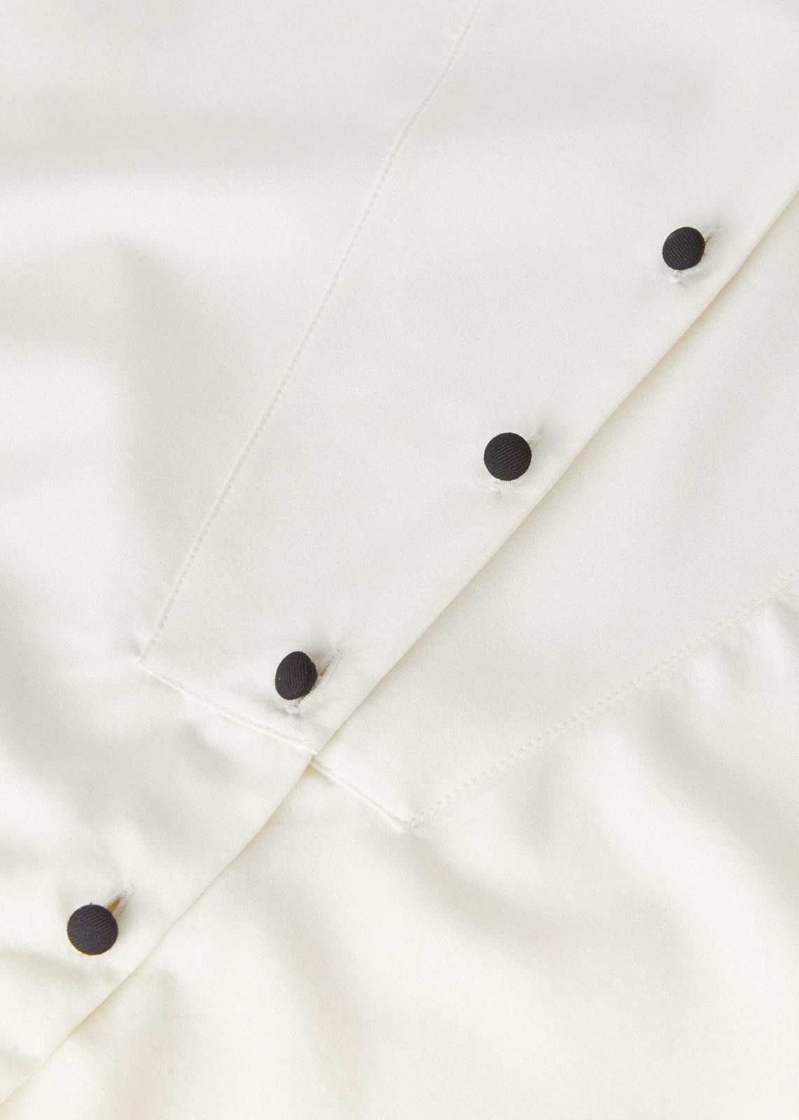 Loro Piana o1srvl11e0725 FAN6584 Caylee Silk Shirt in White Size XS / US 0-2 / IT 36-38 - 8 Thumbnail