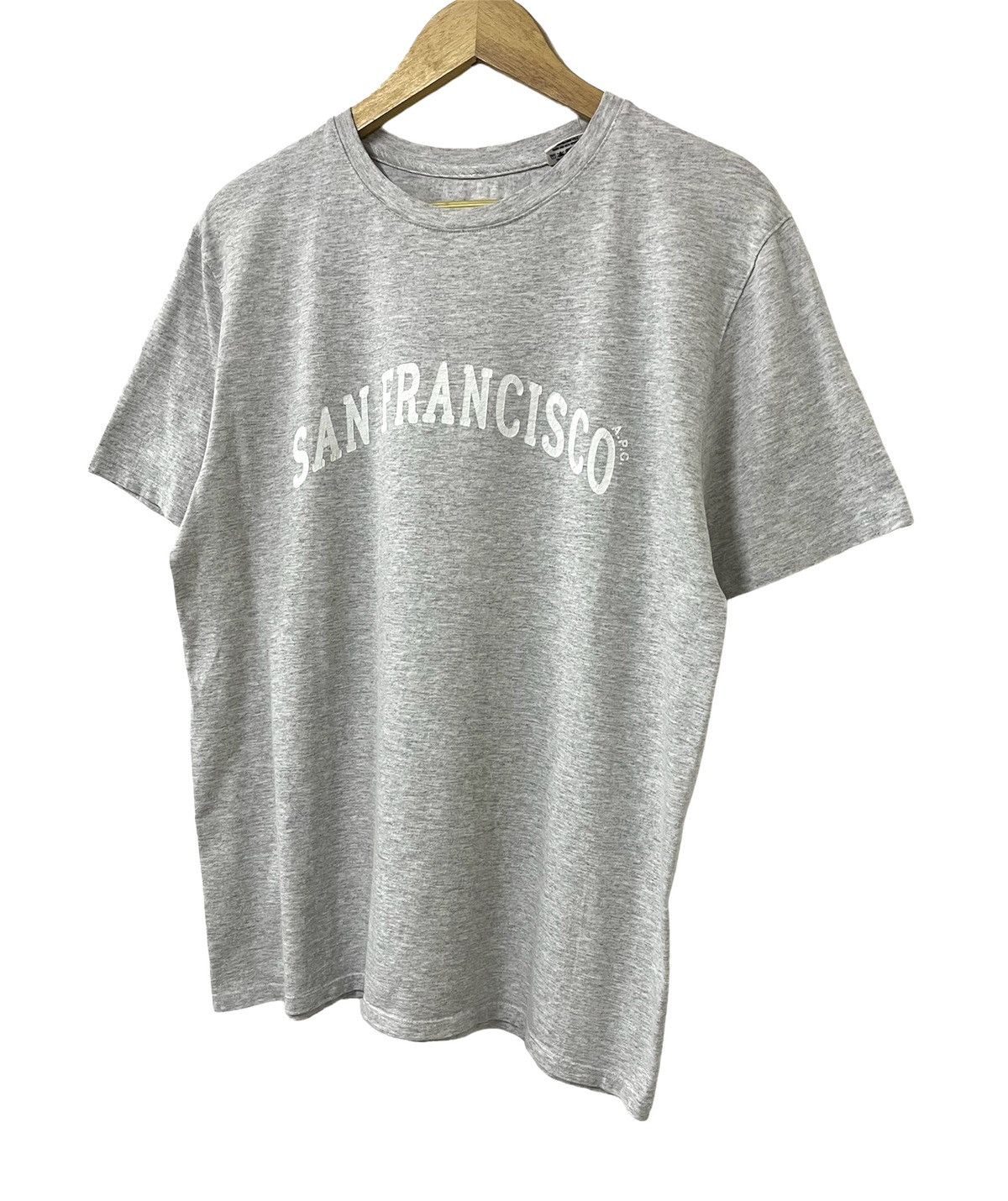 A.P.C. × Designer A.P.C SAN FRANCISCO CALIFORNIA USA SPELL OUT LOGO TSHIRT Size US M / EU 48-50 / 2 - 4 Thumbnail