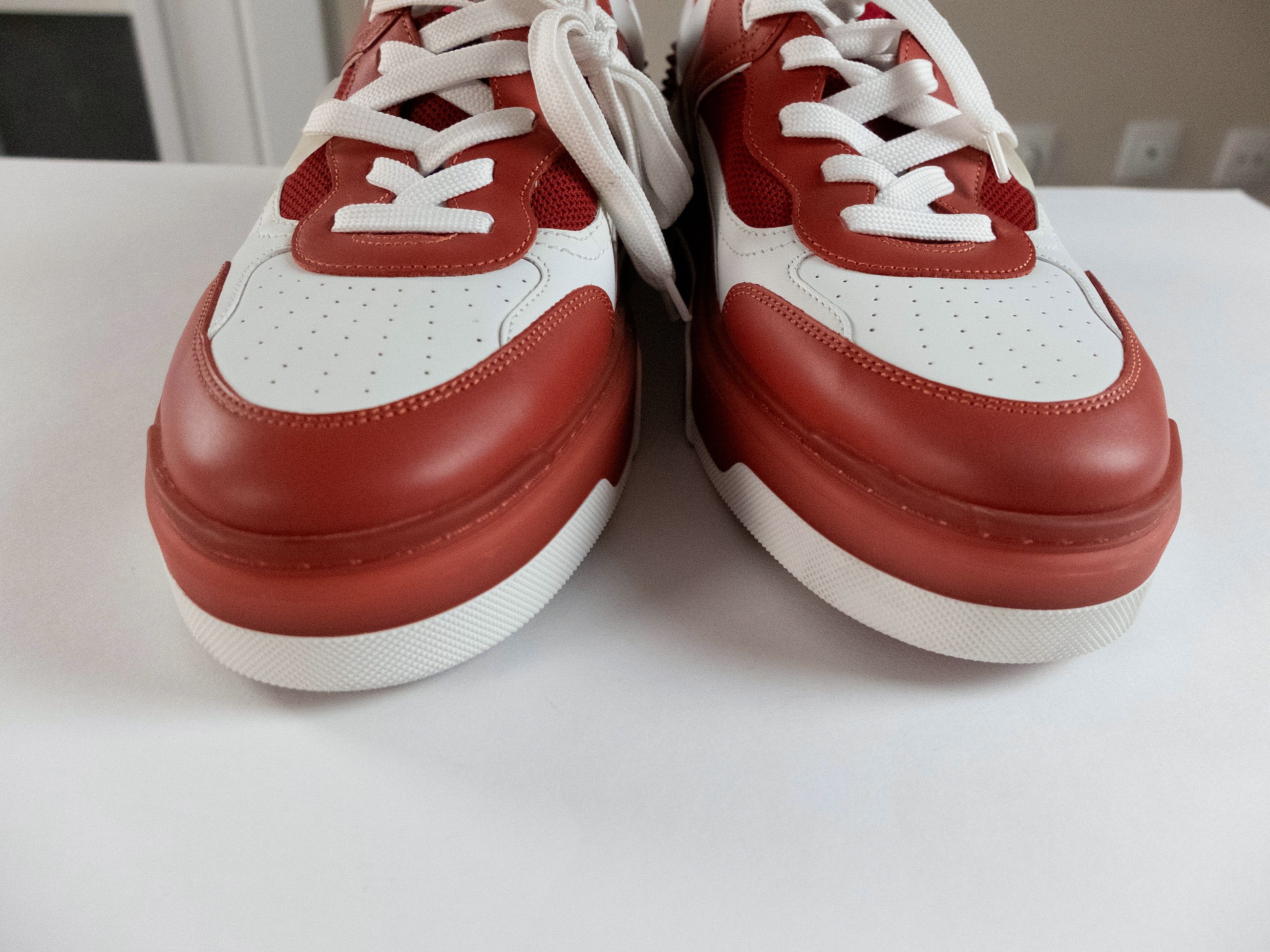 Christian Louboutin CHRISTIAN LOUBOUTIN Astroloubi white red leather sneakers 44 Size US 11 / EU 44 - 5 Thumbnail