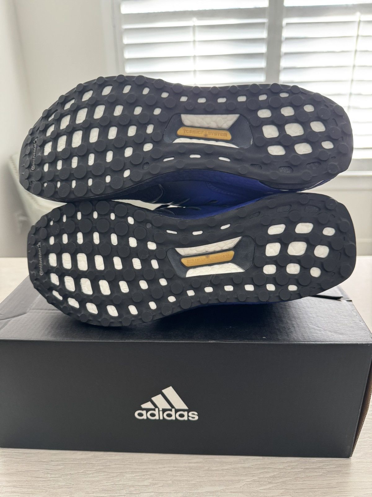 Adidas Adidas Ultraboost (Size 8.5US) Size US 8.5 / EU 41-42 - 5 Thumbnail