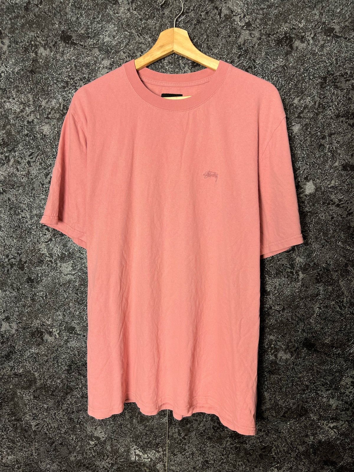 Stussy Y2K Stussy Small Logo Pink T-Shirt Short Sleeve Tee Size US L / EU 52-54 / 3 - 1 Thumbnail