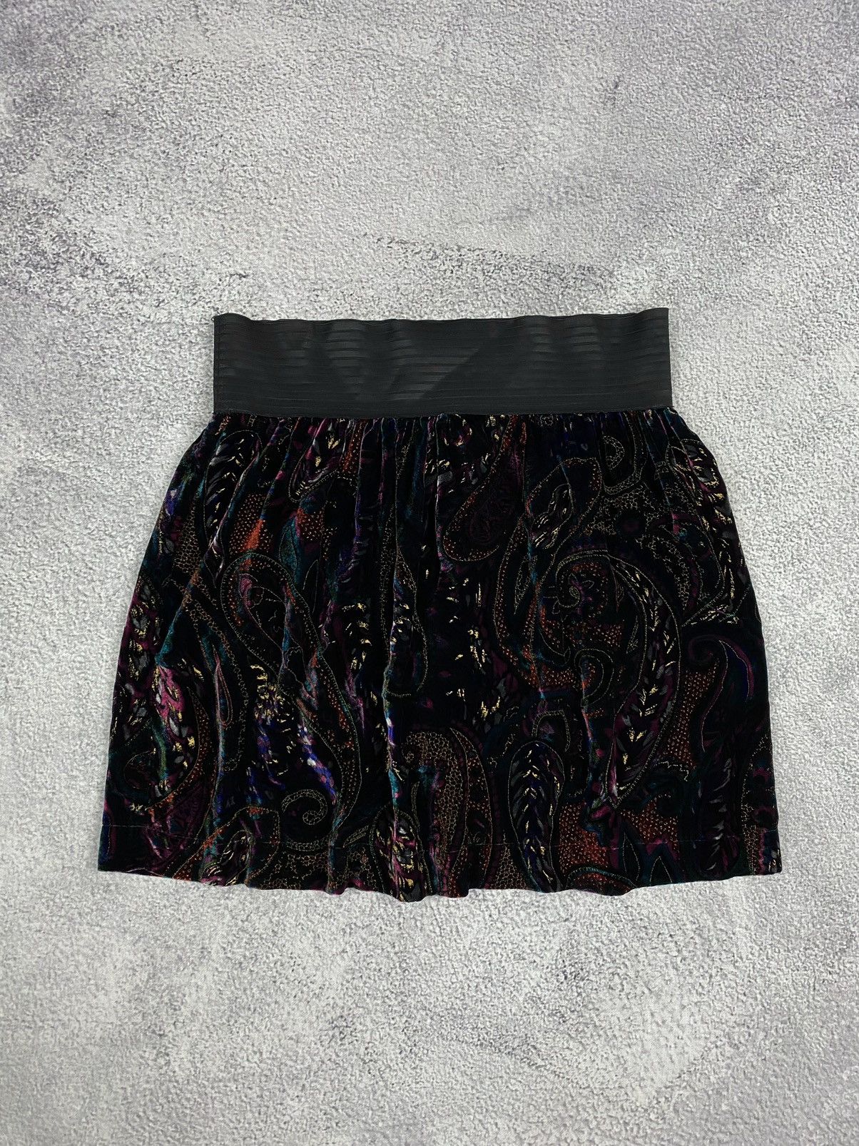Designer × Sandro Sandro Viscose Silk Blend Velour/Velvet Paisley Skirt Size 26" / US 2 / IT 38 - 1 Thumbnail