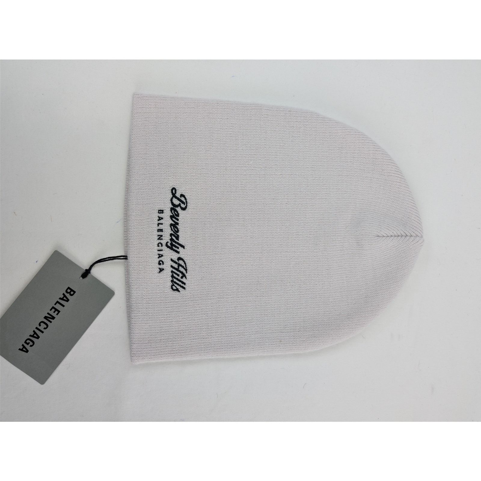 Balenciaga o1rshd1 Size: 2 / Beverly Hills Beanie Cap / Hat Off White Size ONE SIZE - 7 Thumbnail