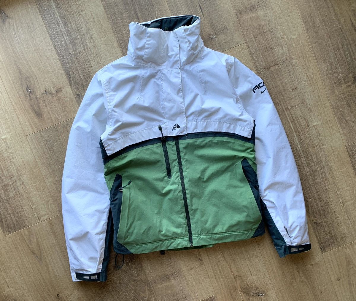 Nike ACG Vintage Nike ACG Jacket Size L / US 10 / IT 46 - 2 Thumbnail