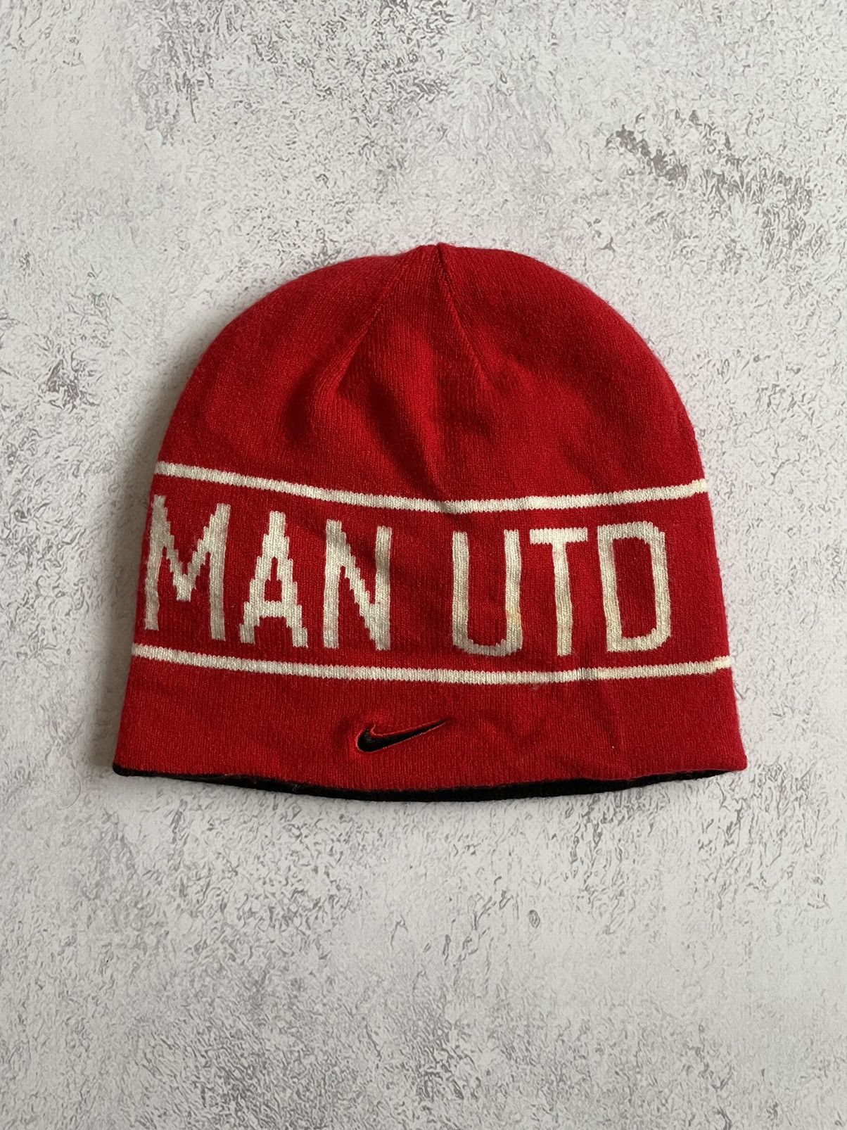 Vintage Vintage Nike Manchester United Hat Streetwear Rare Soccer Size ONE SIZE - 1 Thumbnail