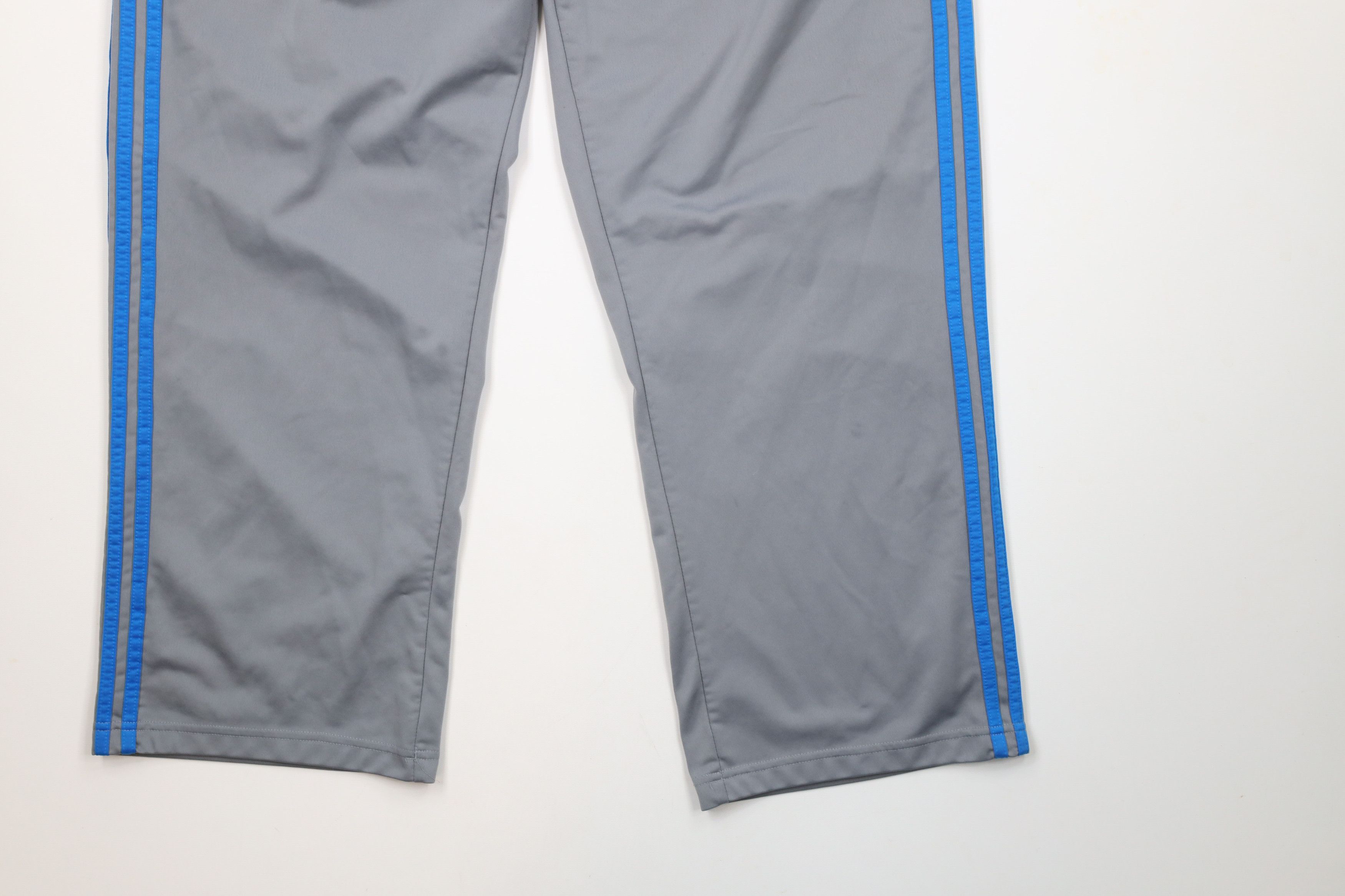 Adidas Vintage Adidas Striped Wide Leg Sweatpants Pants Gray Size US 36 / EU 52 - 4 Thumbnail