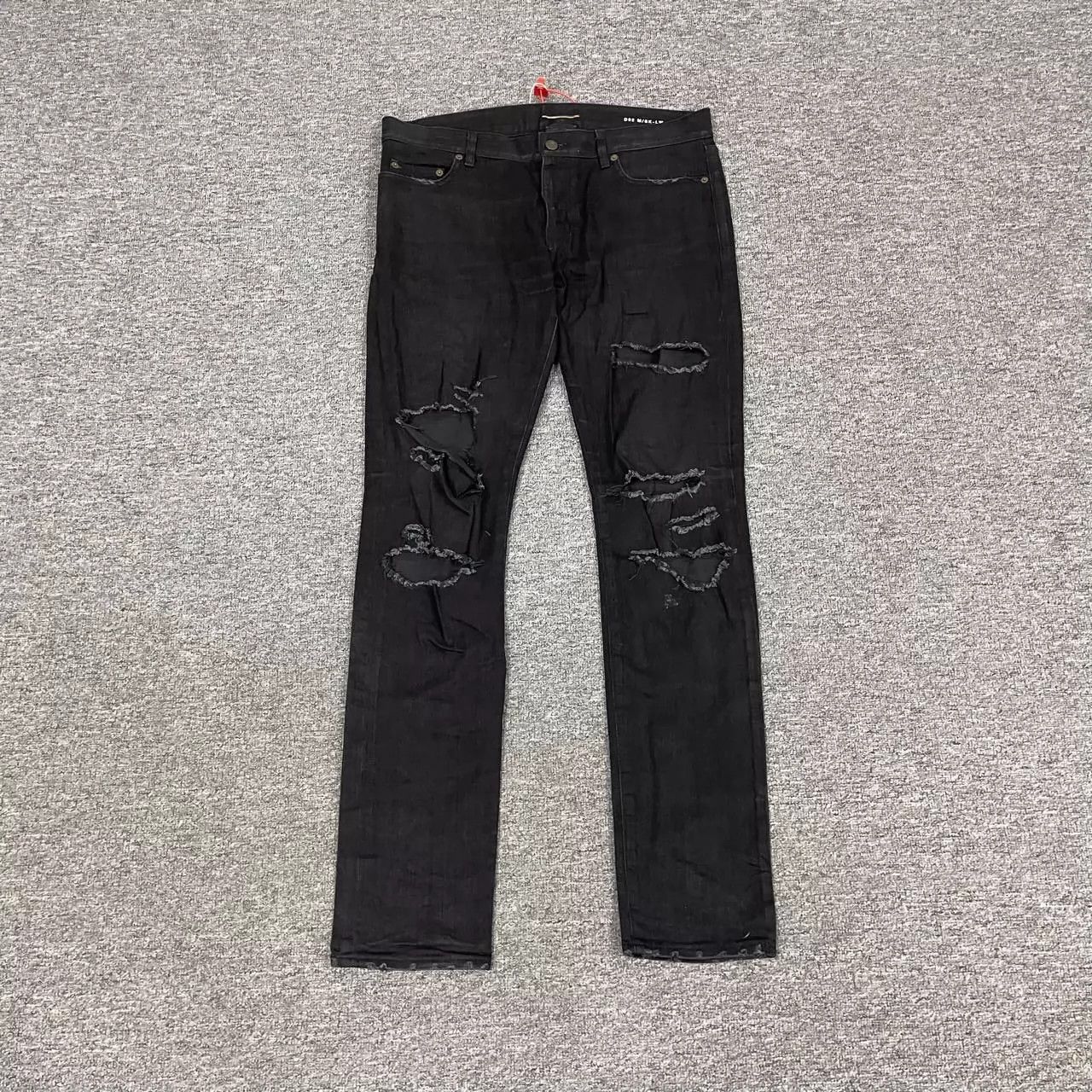 Saint Laurent Paris Saint Laurent Paris D02 destroys jeans Size US 33 - 1 Thumbnail