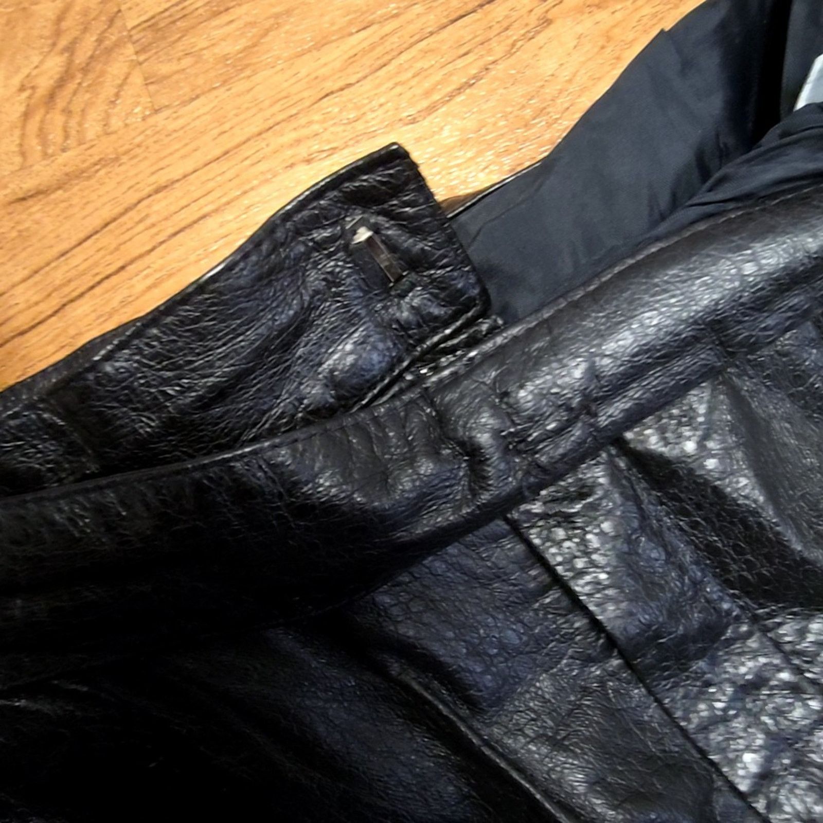 Vintage Vintage Omanti New York Genuine Leather Pants Black 12 90s Size 34" / US 12 / IT 48 - 6 Thumbnail
