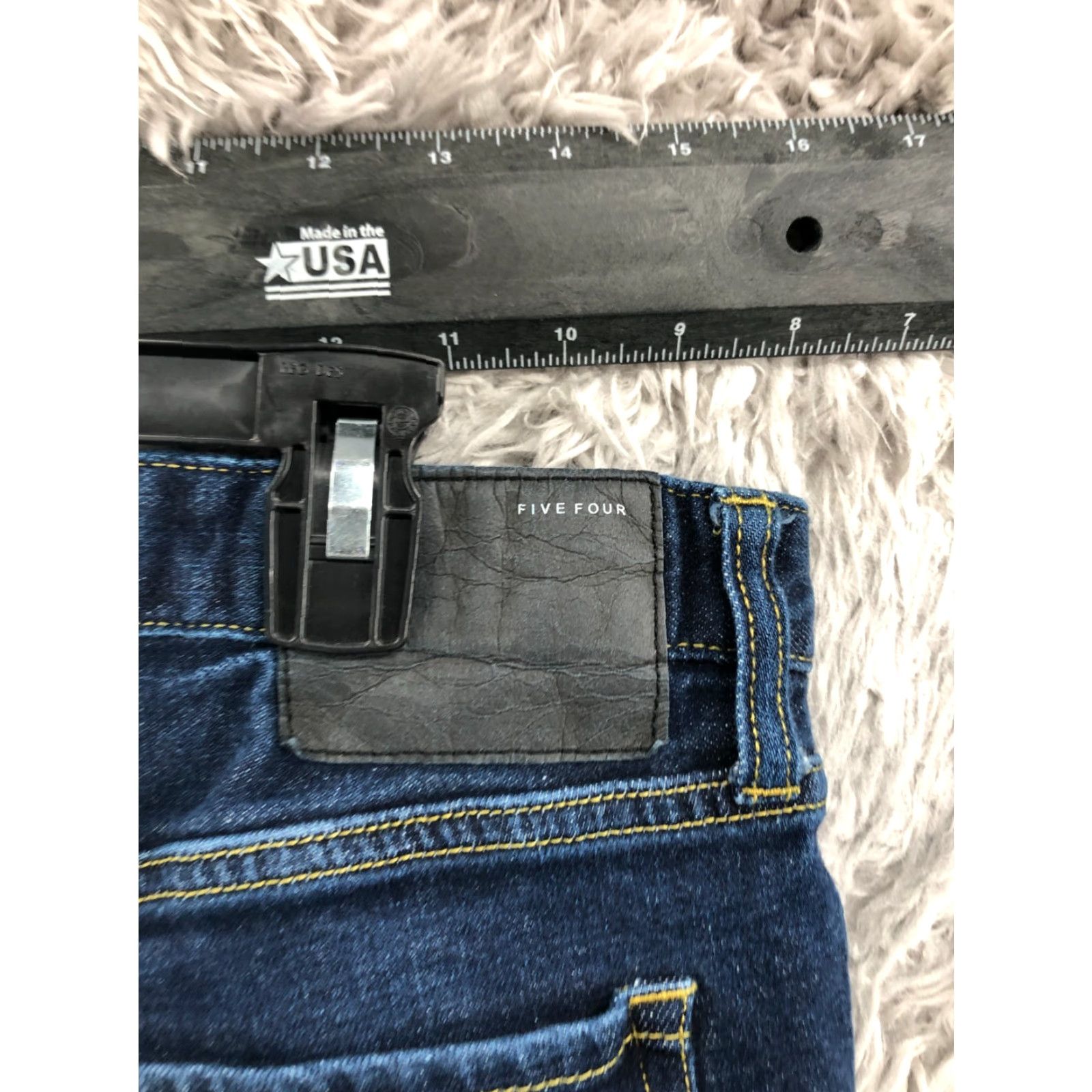 Vintage Five Four Straight Jeans Mens 36 Dark Wash Blue 5-Pocket Denim Regular Rise Mid 36 in Inseam 33 in Brand Five Four Jeans Size US 36 / EU 52 - 6 Thumbnail