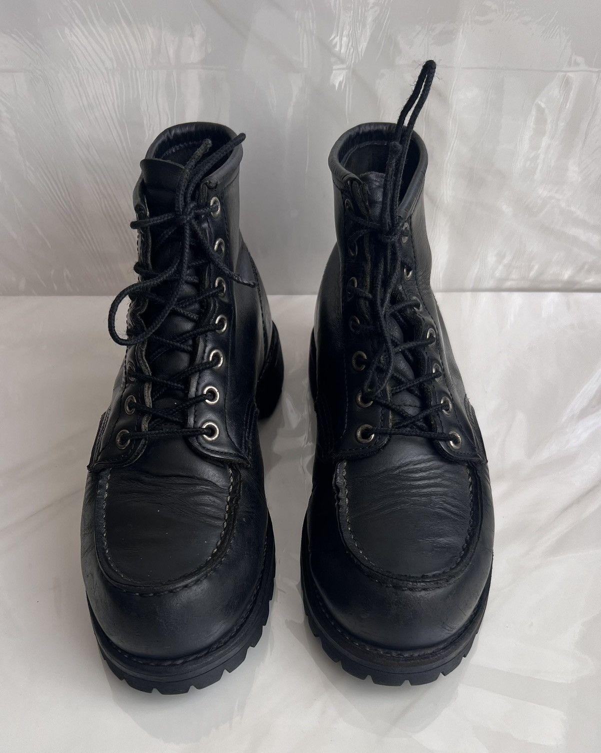 Red Wing Red wing #8130 classic moc toe black leather boot size 8 D Size US 8 / EU 41 - 11 Thumbnail