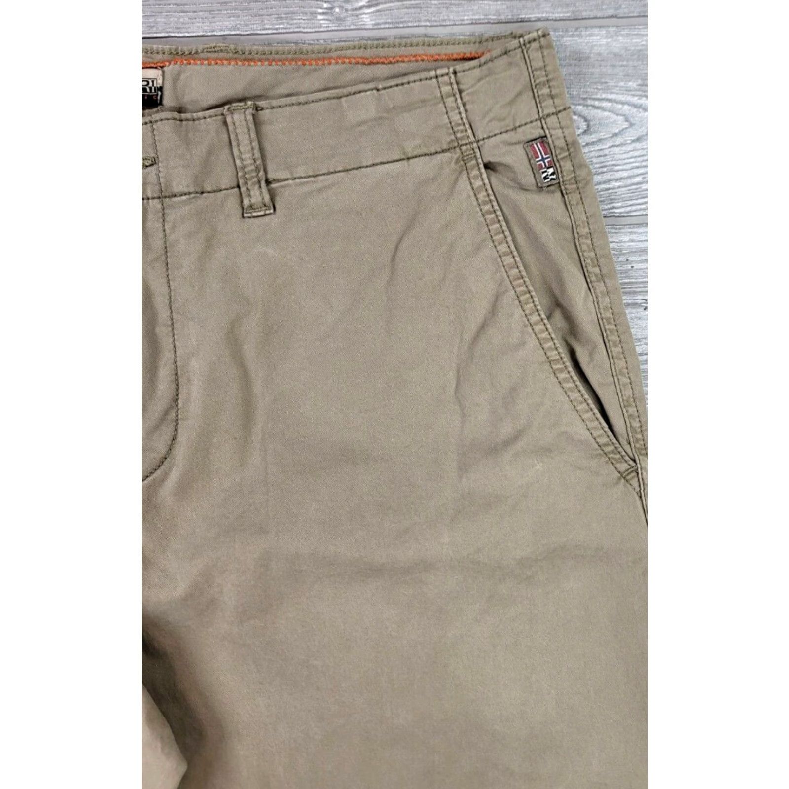 Napapijri Napapijri Geographic Hiking Chino Beige Pants Mens 35x30 Khakis Beige Cotton 90s Outdoor Casual Workwear Pants Mens Size US 35 - 7 Thumbnail