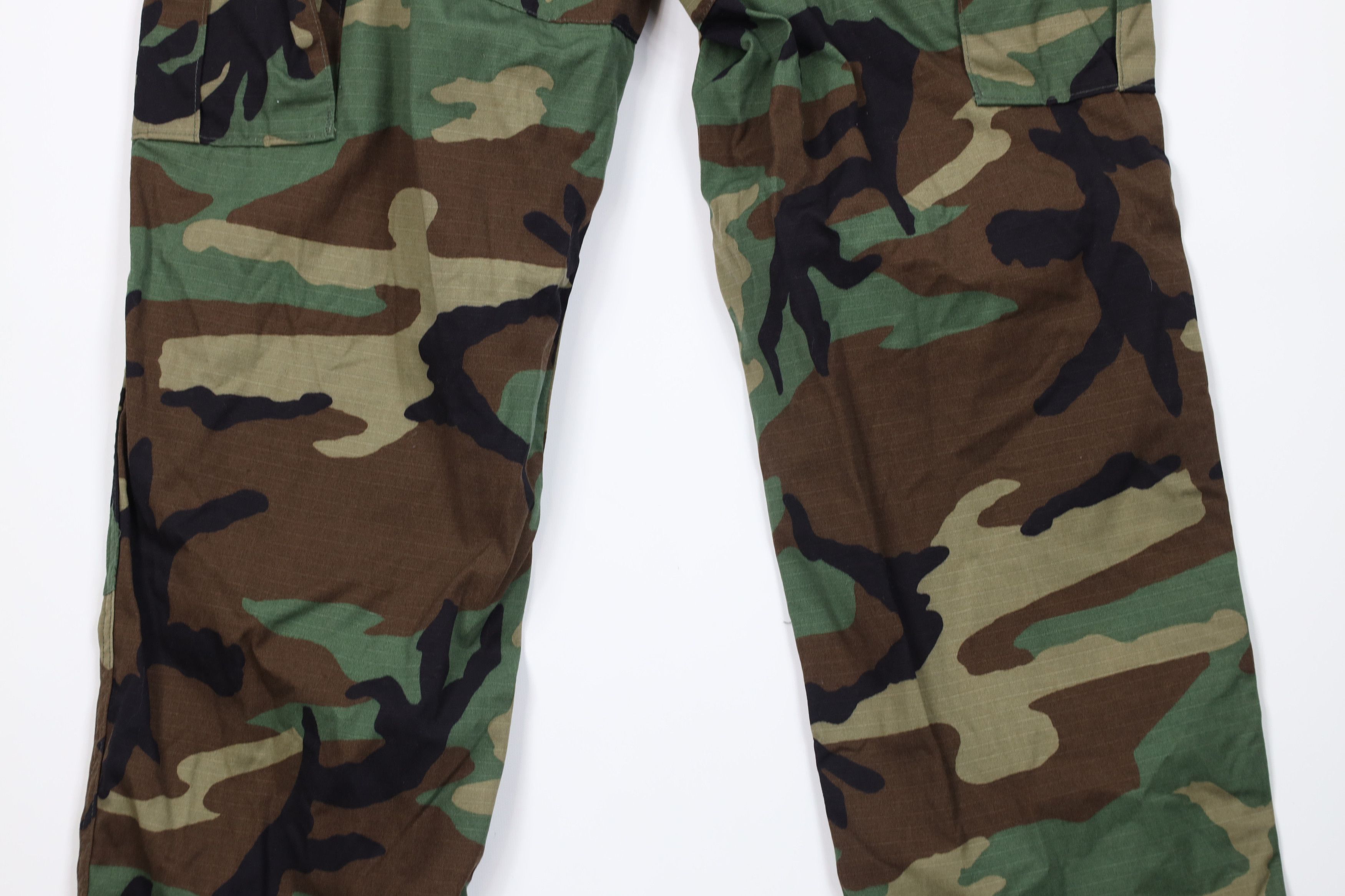 Vintage Vintage Y2K 2000 USGI Woodland Camouflage Cargo Pants USA Size US 32 / EU 48 - 11 Thumbnail