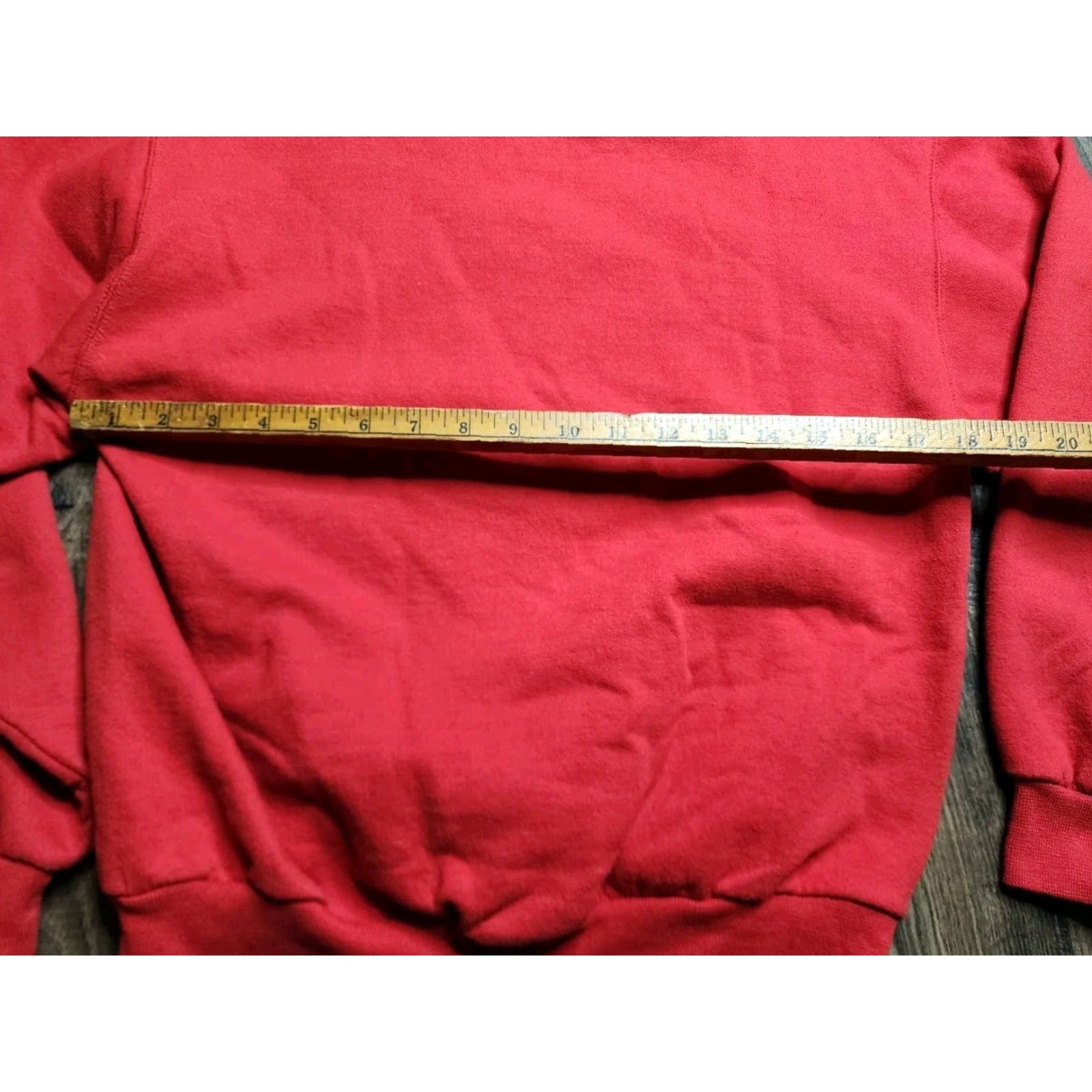 Jerzees VINTAGE 90s JERZEES Crewneck Sweatshirt Red Peace On Earth Design Unisex Adult Small Cotton Blend Size US S / EU 44-46 / 1 - 3 Thumbnail