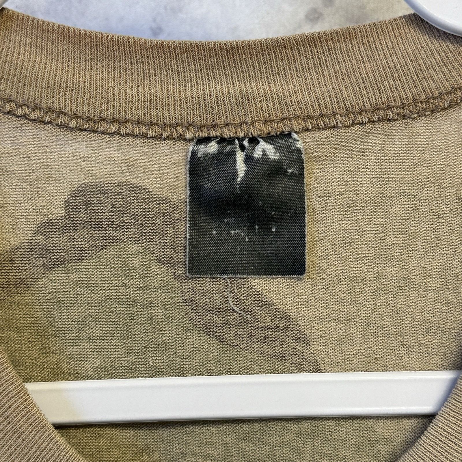 Vintage Vintage Desert Camouflage T Shirt Mens M 20x28.5 Brown Short Size US M / EU 48-50 / 2 - 4 Thumbnail